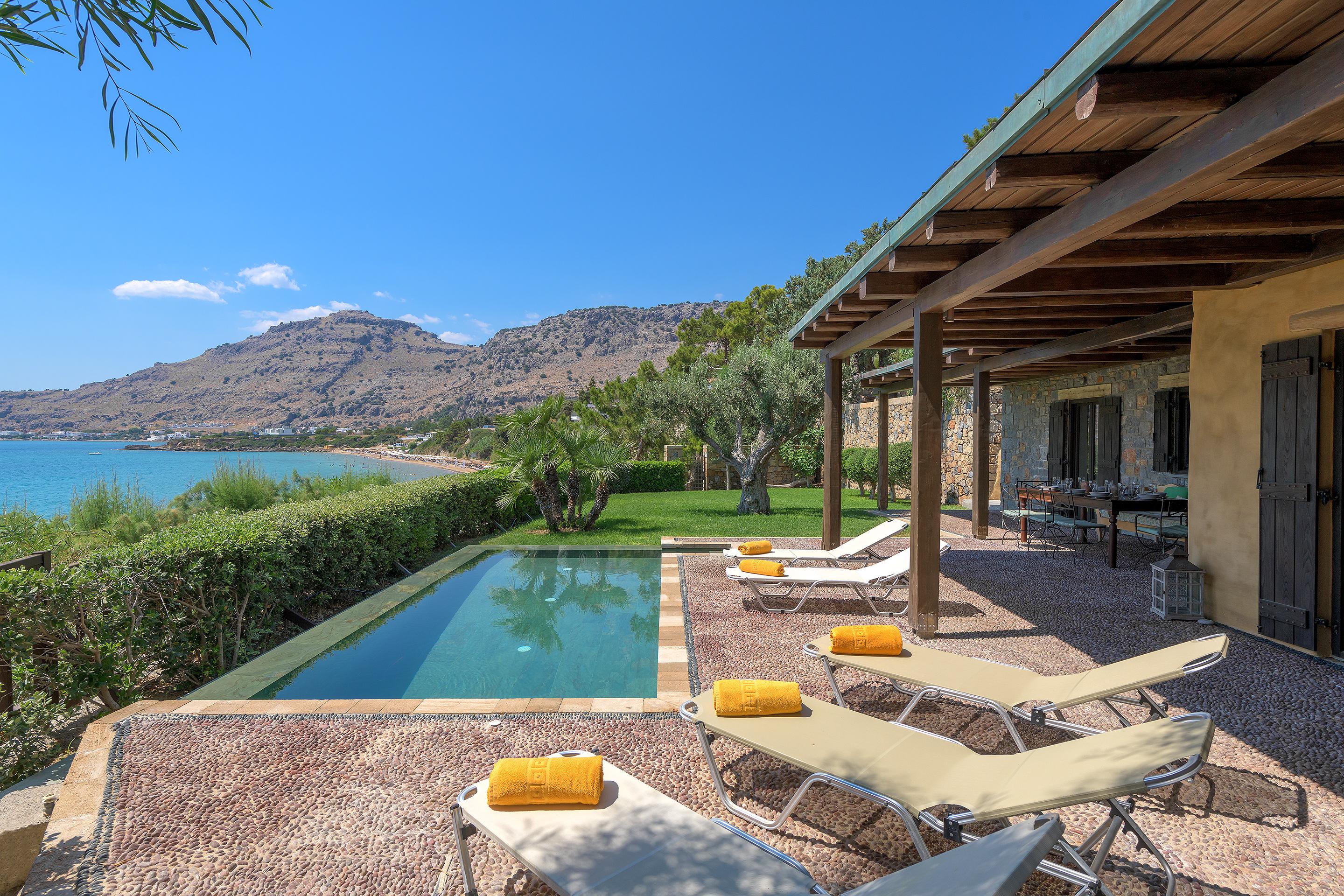 Villa Argeous Lindos: Spacious 6-Bedroom Beachfront Villa with Pool, Lindos