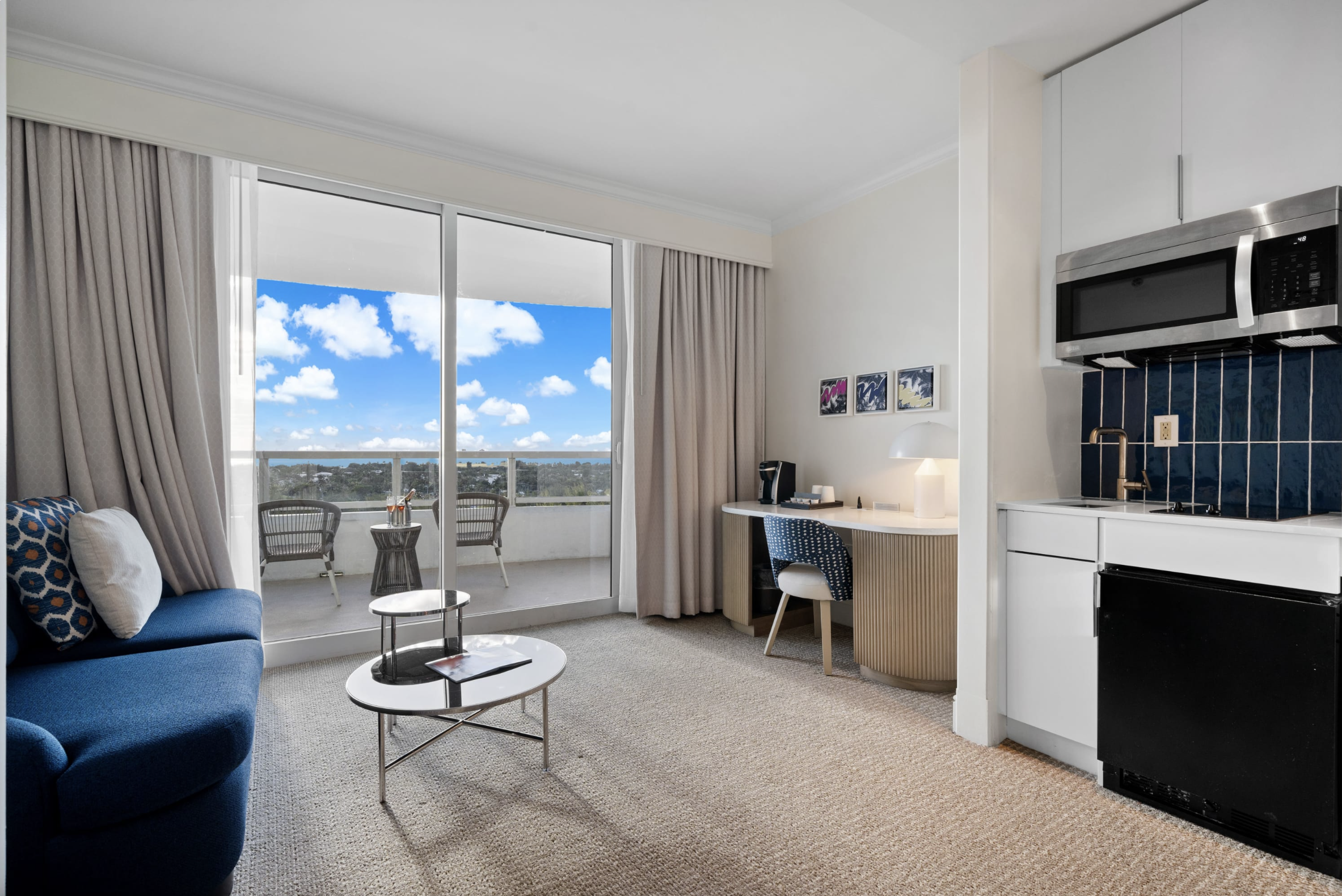 Villa Gloaming Normandy Isle Miami Beach-869840: Luxury 1-Bedroom Aparthotel with Beachfront Pool and Gym, Miami Beach