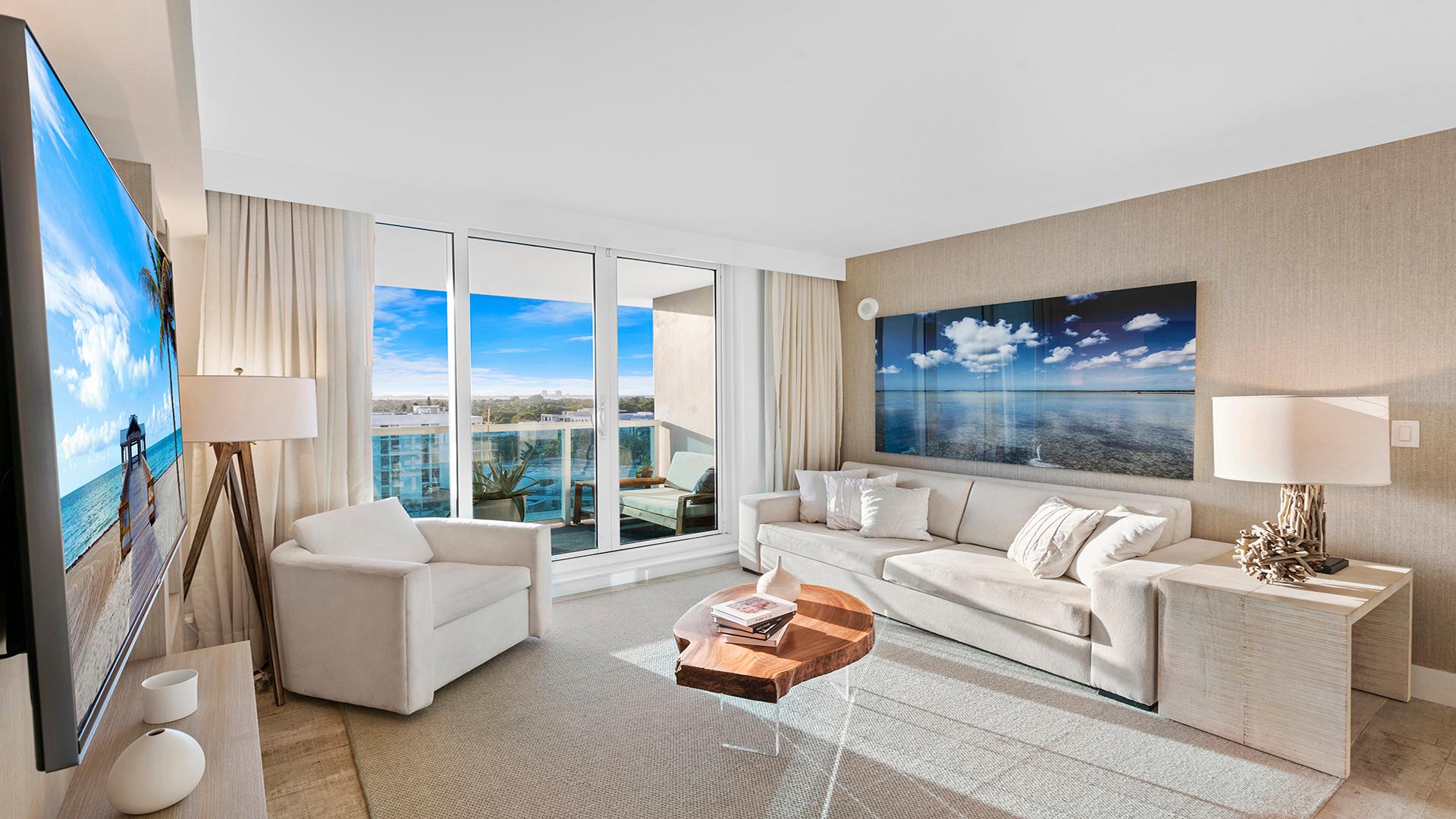Villa Aurore Collins Canal Miami Beach-753071: Luxury 2-Bedroom Villa with Seaview and Pool, Miami Beach