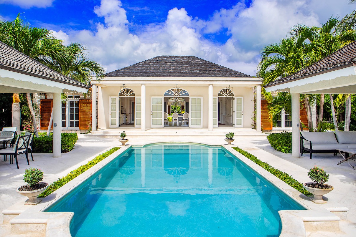 Villa Aurore Blue Hills Turks and Caicos Islands: Luxury 5-Bedroom Villa with Seaview and Pool, Turks and Caicos Islands