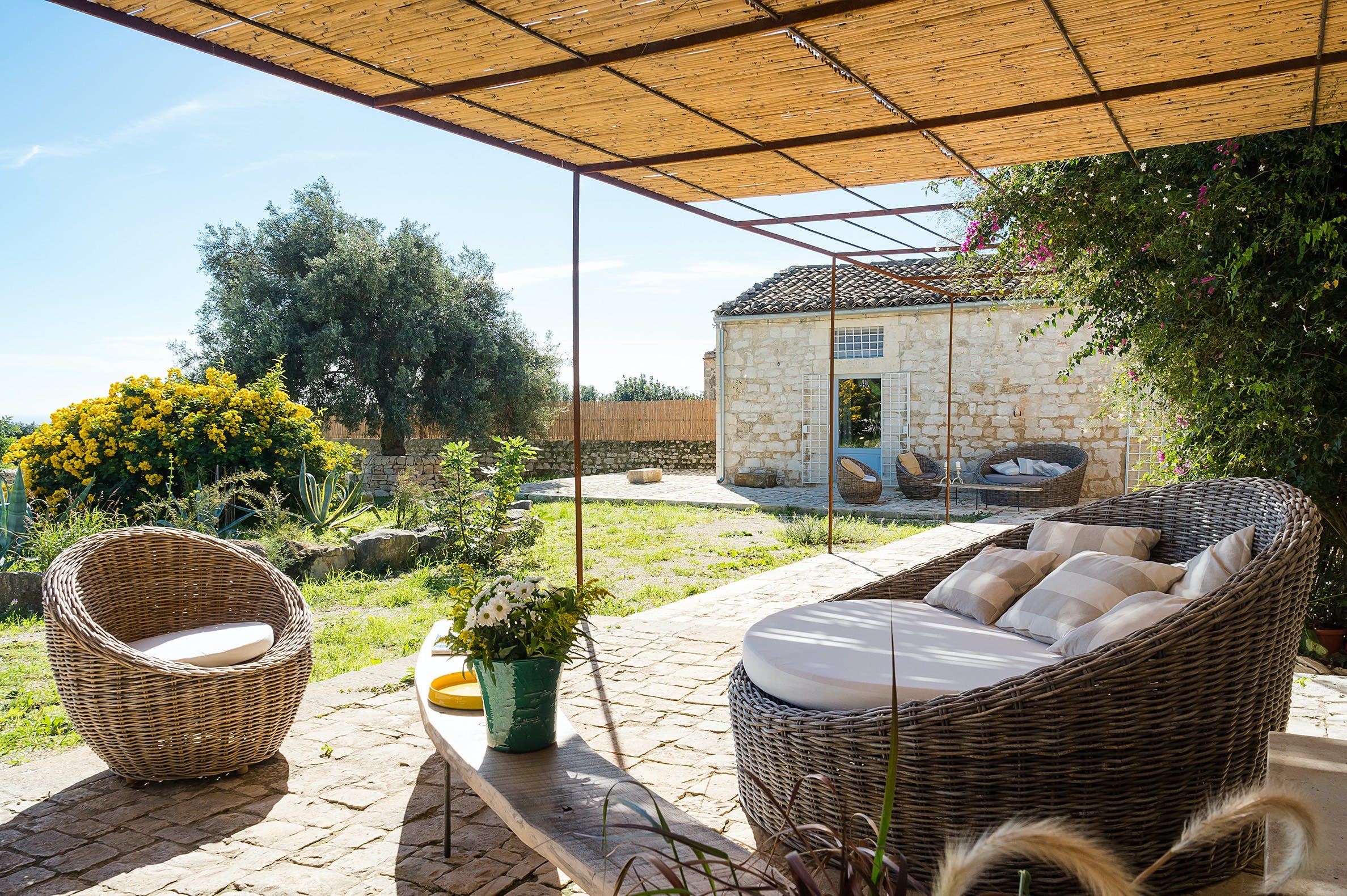 Villa Ceruleo Donnafugata Ragusa: Luxury 5-Bedroom Villa with Pool and Sea Views, Ragusa