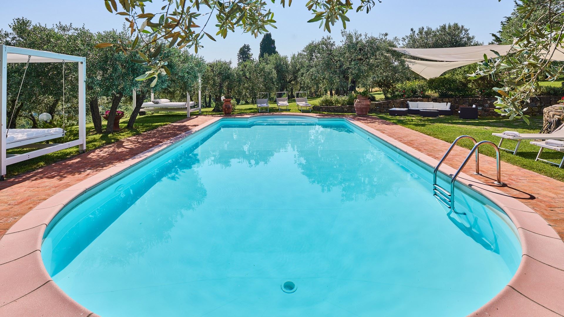Villa Colline Certaldo: Luxury 4-Bedroom Villa with Private Pool in Tuscany near Certaldo