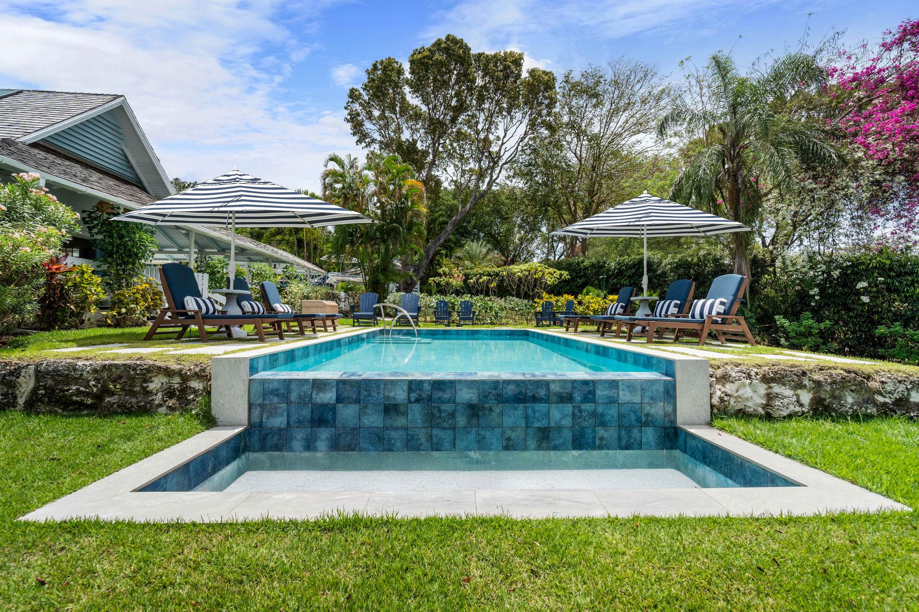 Villa Flamboyant Folkestone Holetown: 5-Bedroom Polo Field Views & Private Tennis Court | Luxury V
