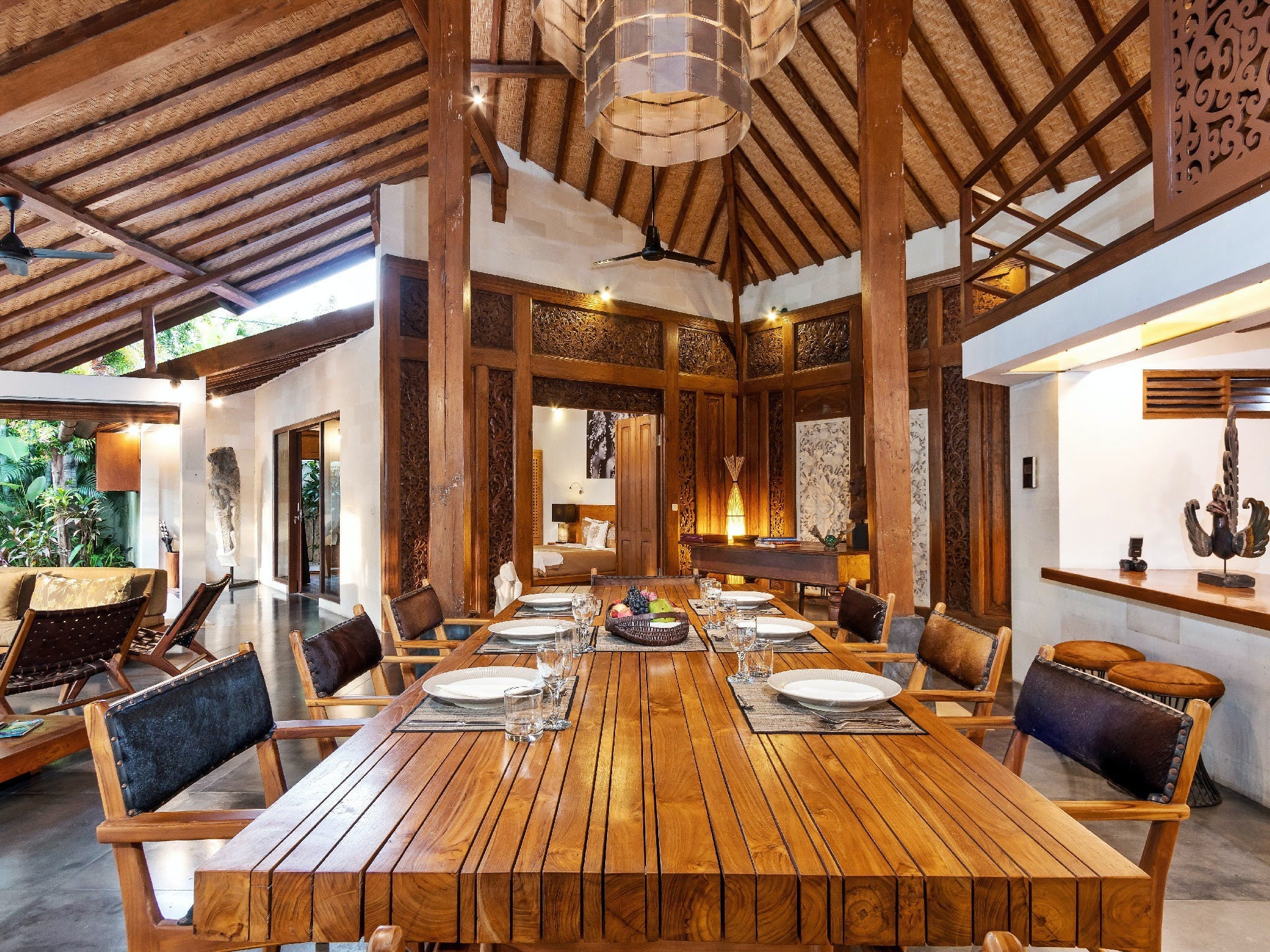 Villa Levante Beraban Bali: Luxury 3-Bedroom Apartment with Private Pool and Sea Views, Bali
