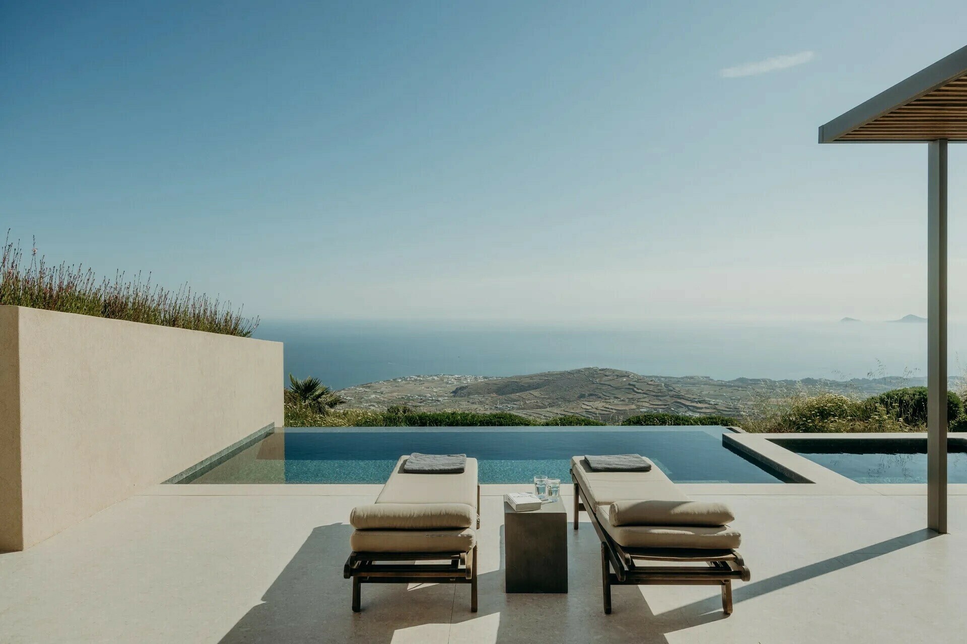 Villa Kallisti Fira: Luxury 1-Bedroom Villa with Infinity Pool and Sea Views, Santorini