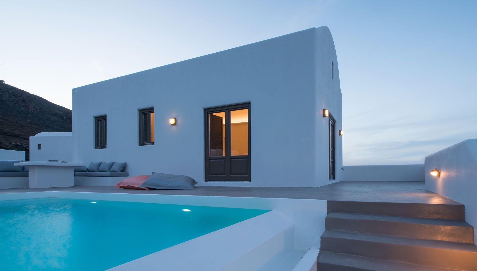 Villa Kamarini Imerovigli: Luxury 1-Bedroom Villa with Infinity Pool and Sea Views, Santorini