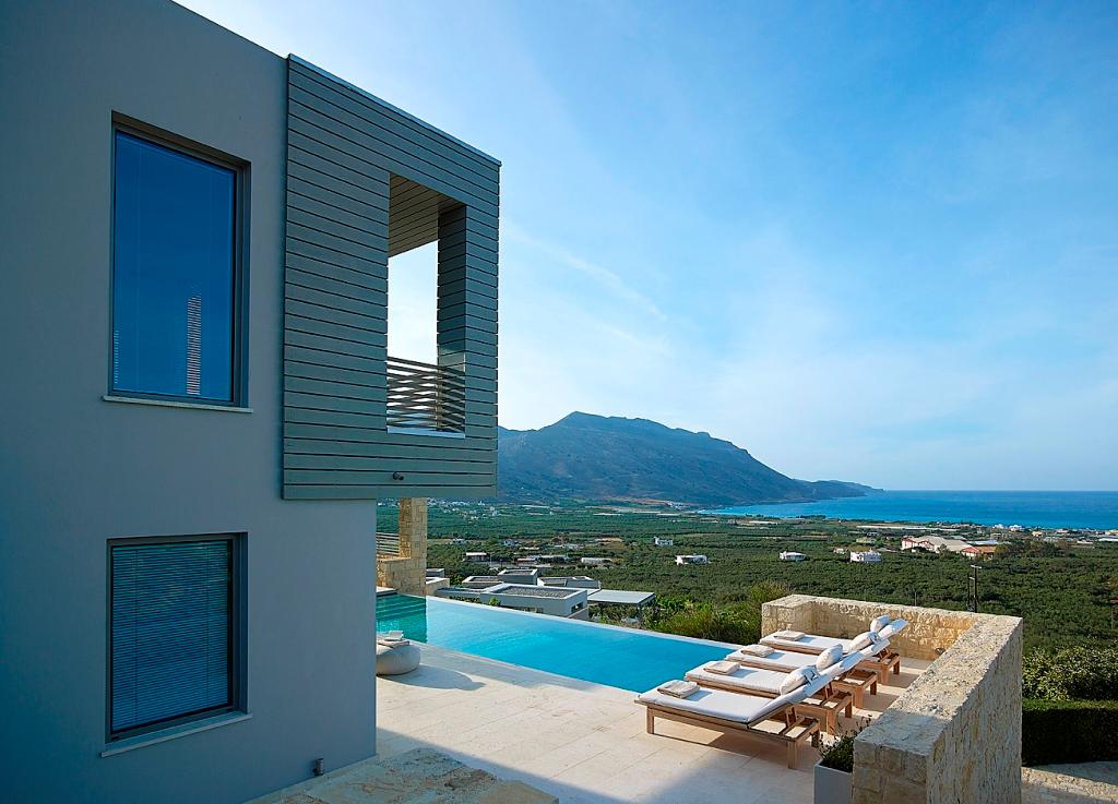 Villa Kambos Kissamos: Stylish 2-Bedroom Apartment with Infinity Pool and Sea Views, Kissamos