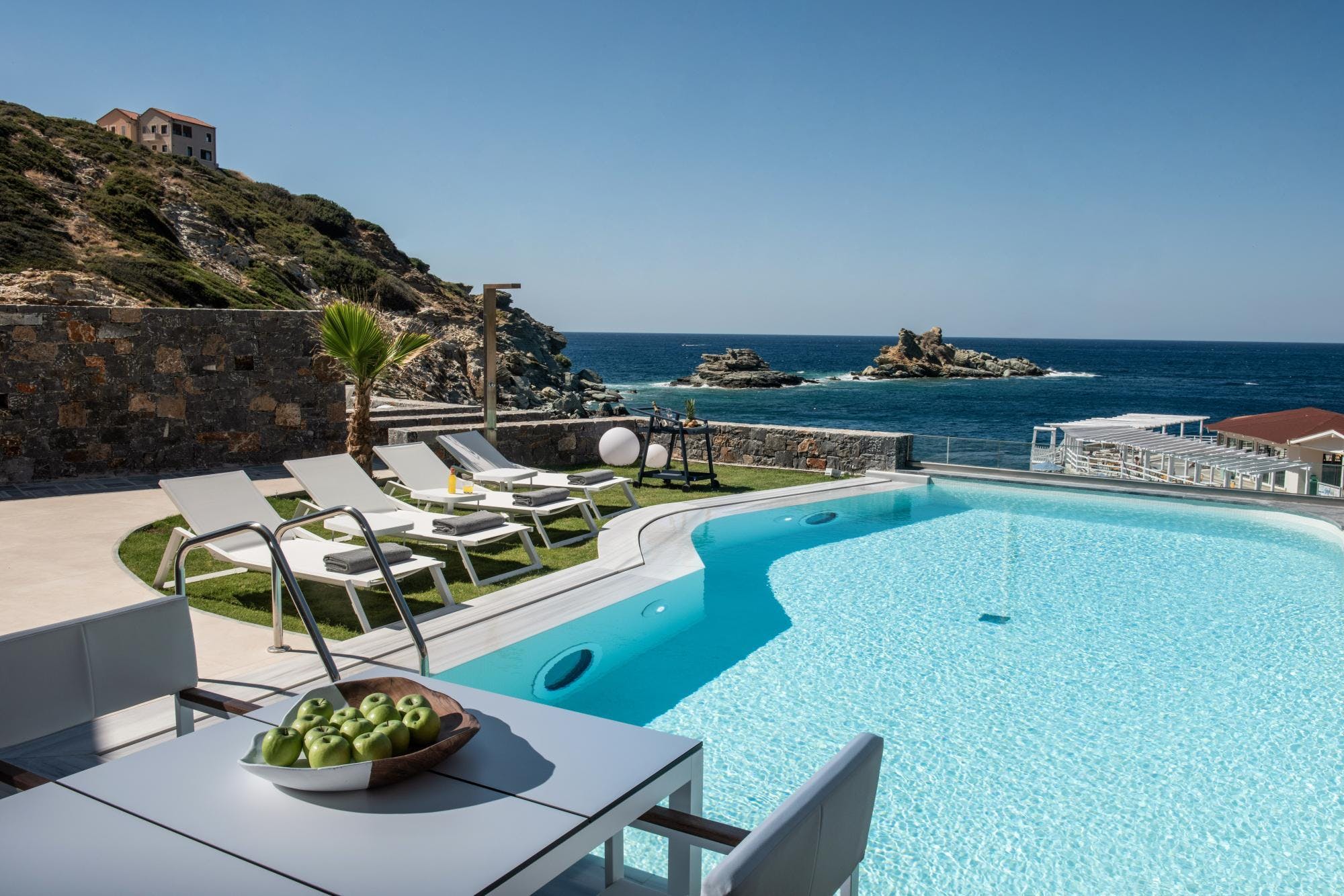 Villa Lefki Amnissos Heraklion Town: Luxury 4-Bedroom Apartment with Private Pool and Sea Views, Heraklion