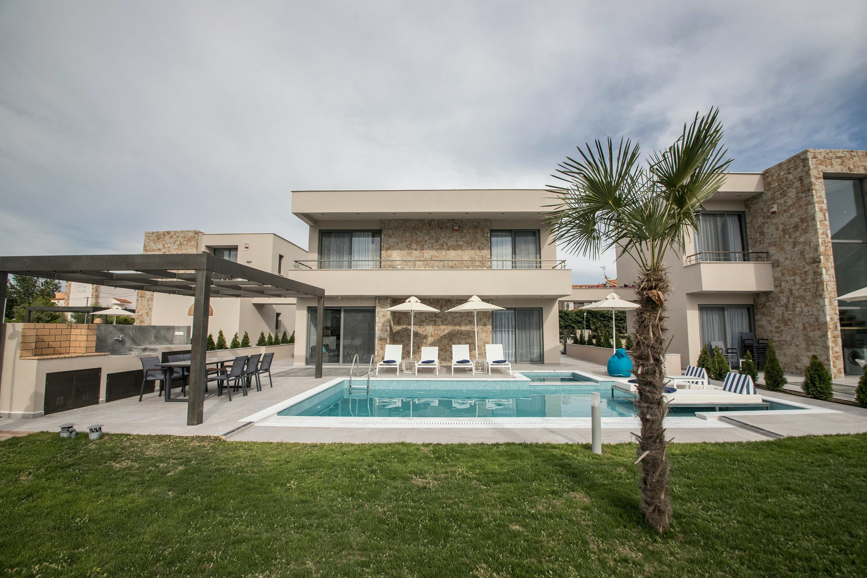 Villa Karydi Pefkochori: Luxury 3-Bedroom Villa with Private Pool and Sea Views, Halkidiki
