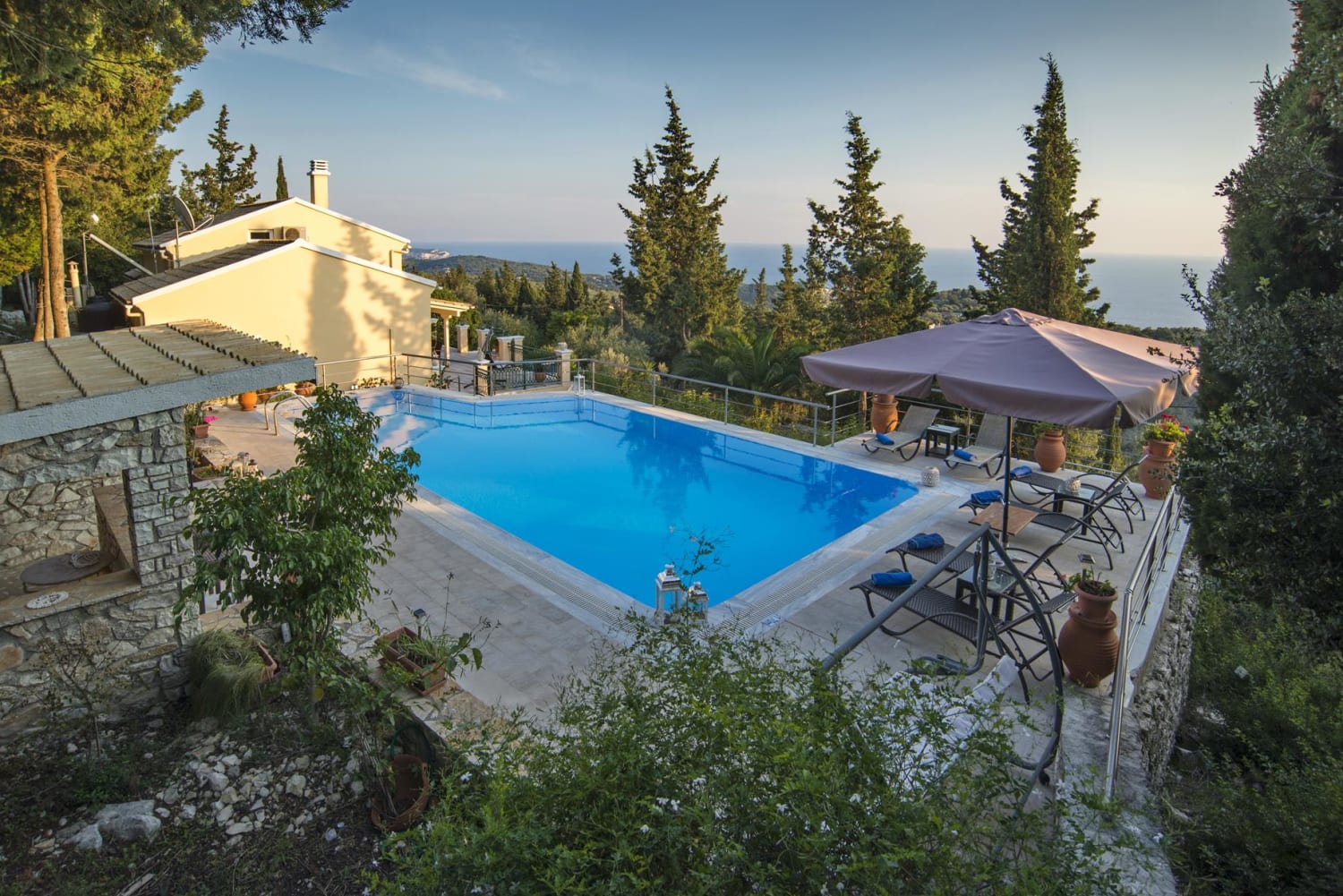Villa Kastro Paxi: Spacious 3-Bedroom Apartment with Private Pool and Sea Views, Paxi Greece