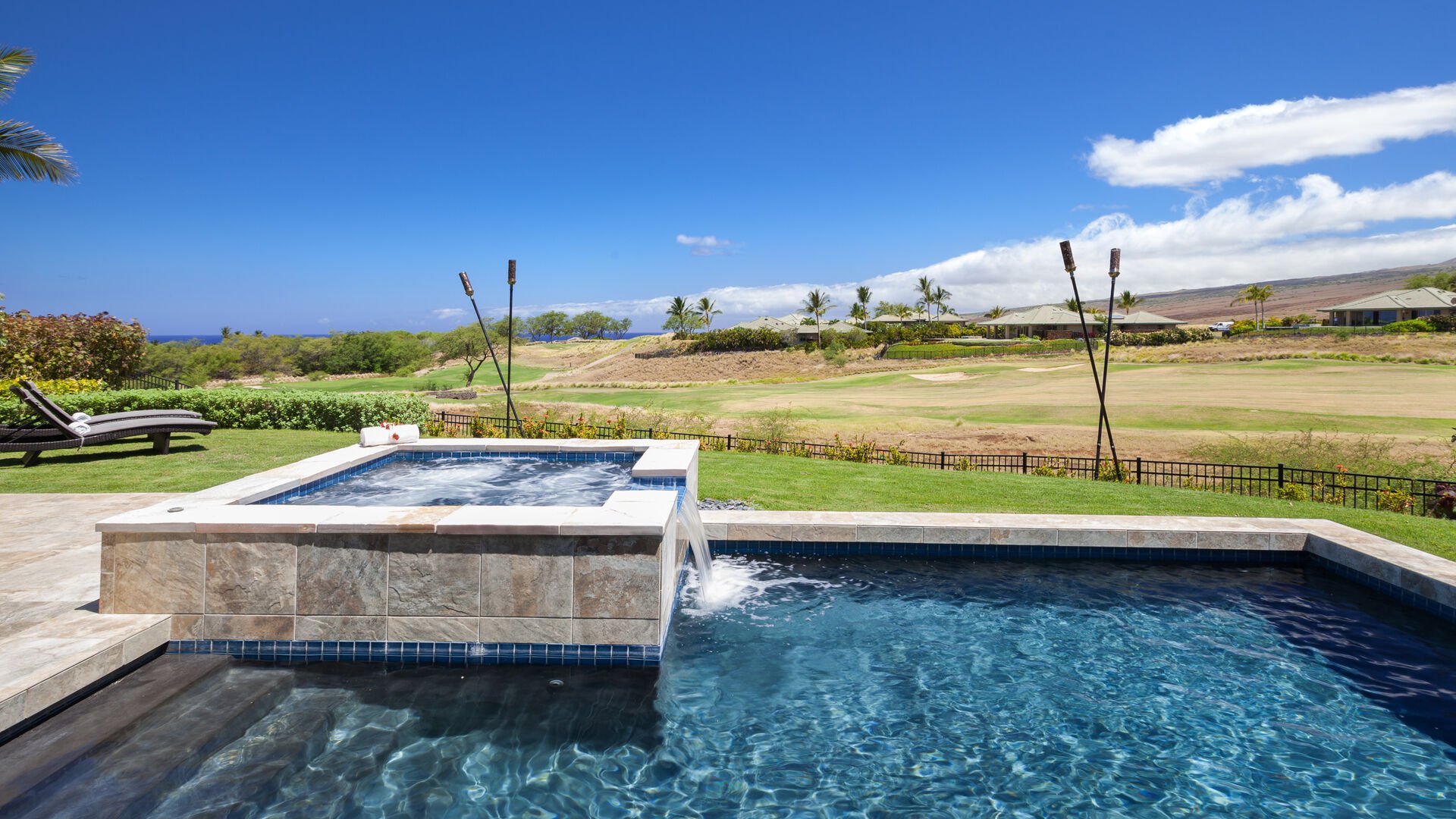 Villa Safira Kawaihae Hawaii: Luxury 3-Bedroom Villa with Infinity Pool and Sea Views, Hawaii