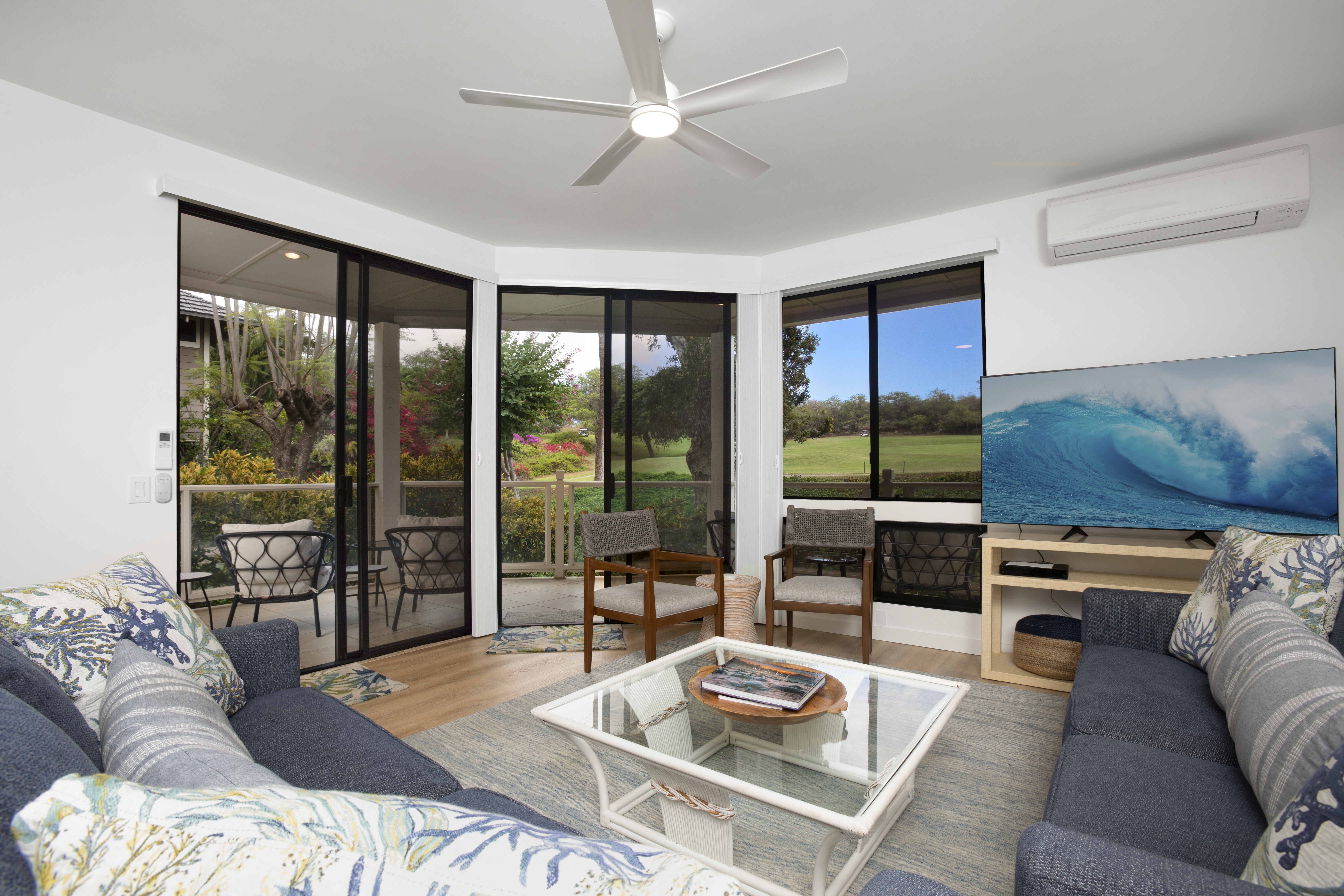 Villa Aurore Pohoiki Hawaii: Luxury 3-Bedroom Villa with Pool, Hot Tub and Tennis Court, Hawaii