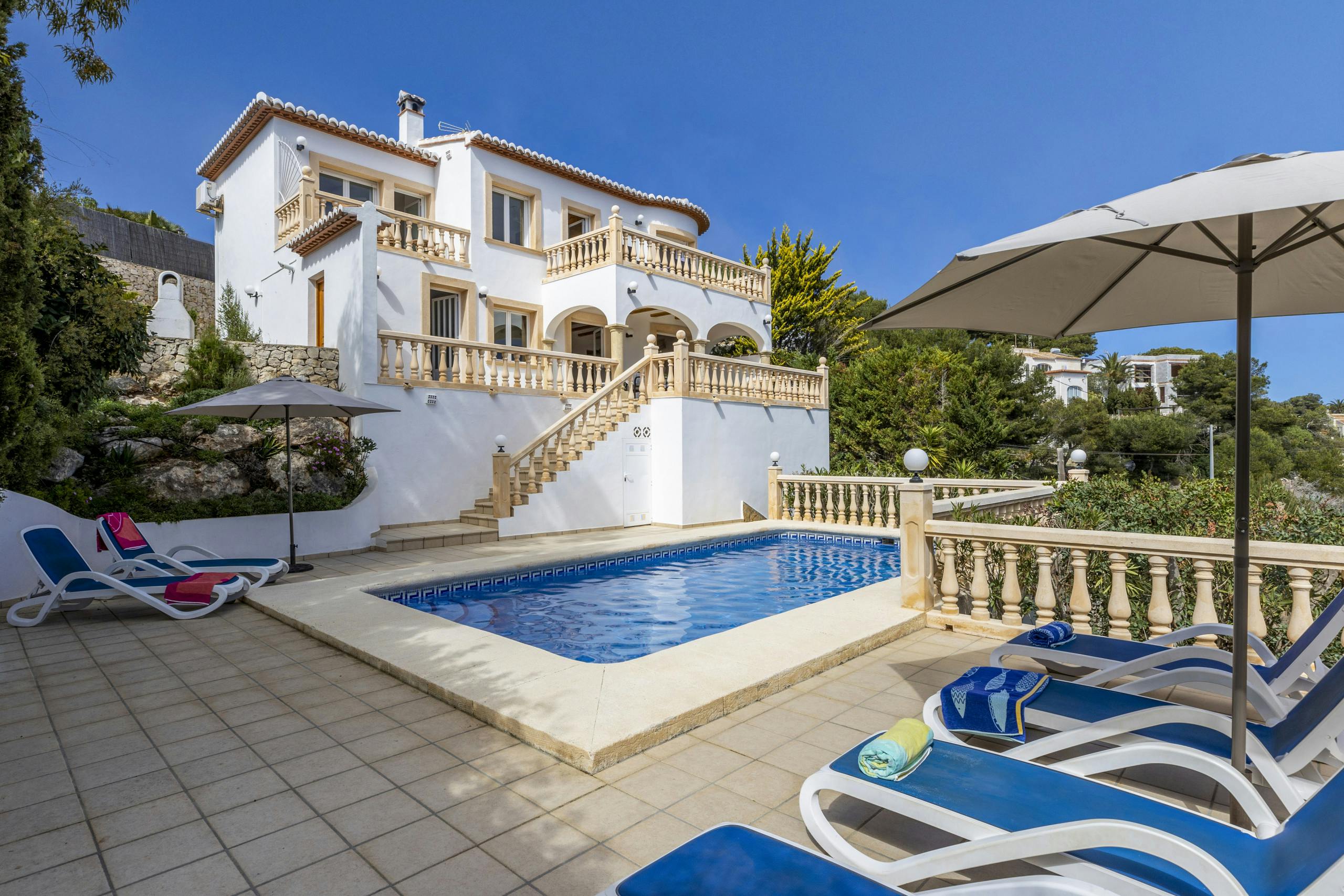 Villa Lledó Xàbia: Charming 3-Bedroom Apartment with Sea Views and Pool, Jávea