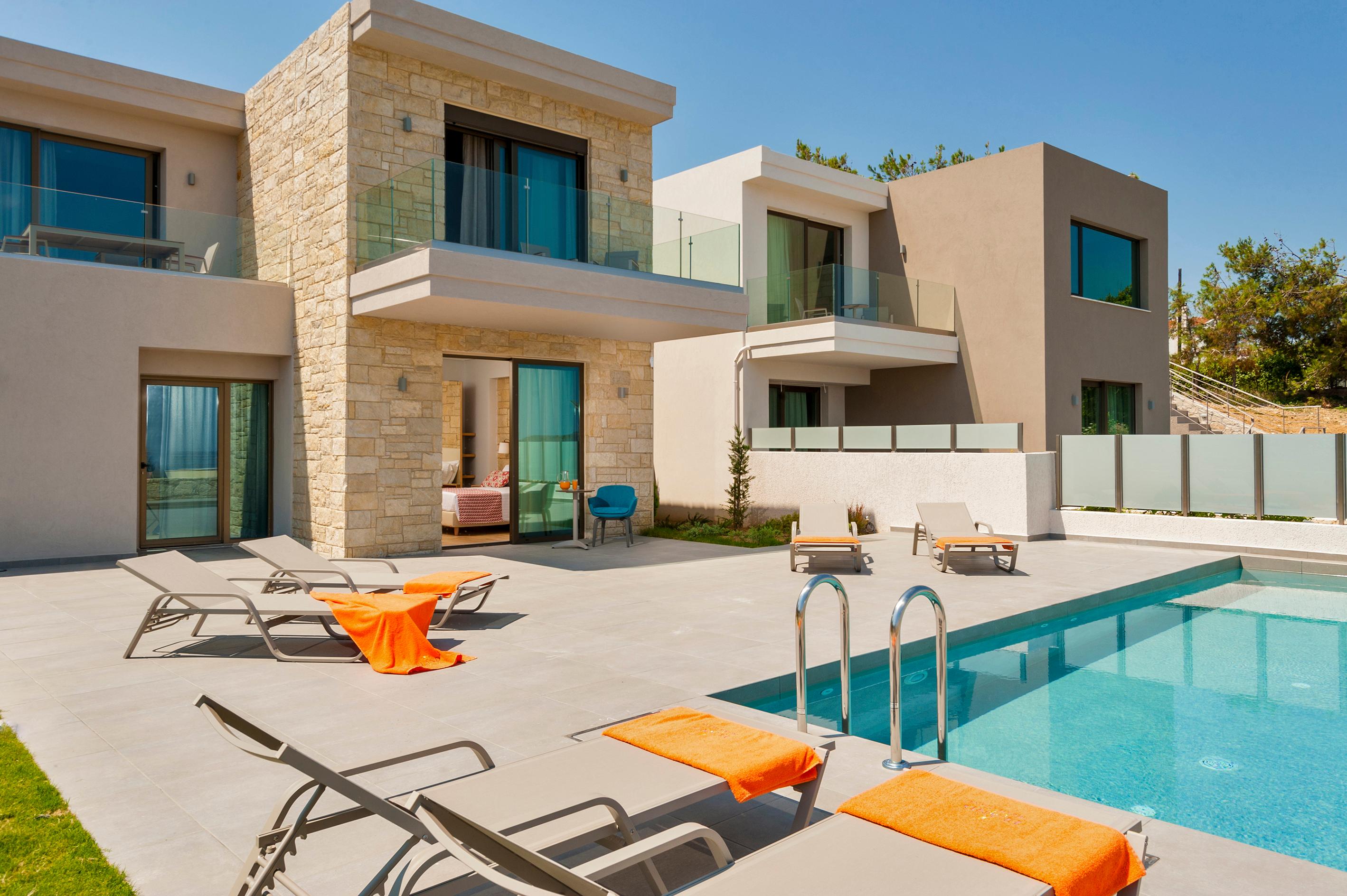 Villa Boreas Palaiokastro Agia Marina: Spacious 3-Bedroom Apartment with Seaview and Pool, Agia Marina