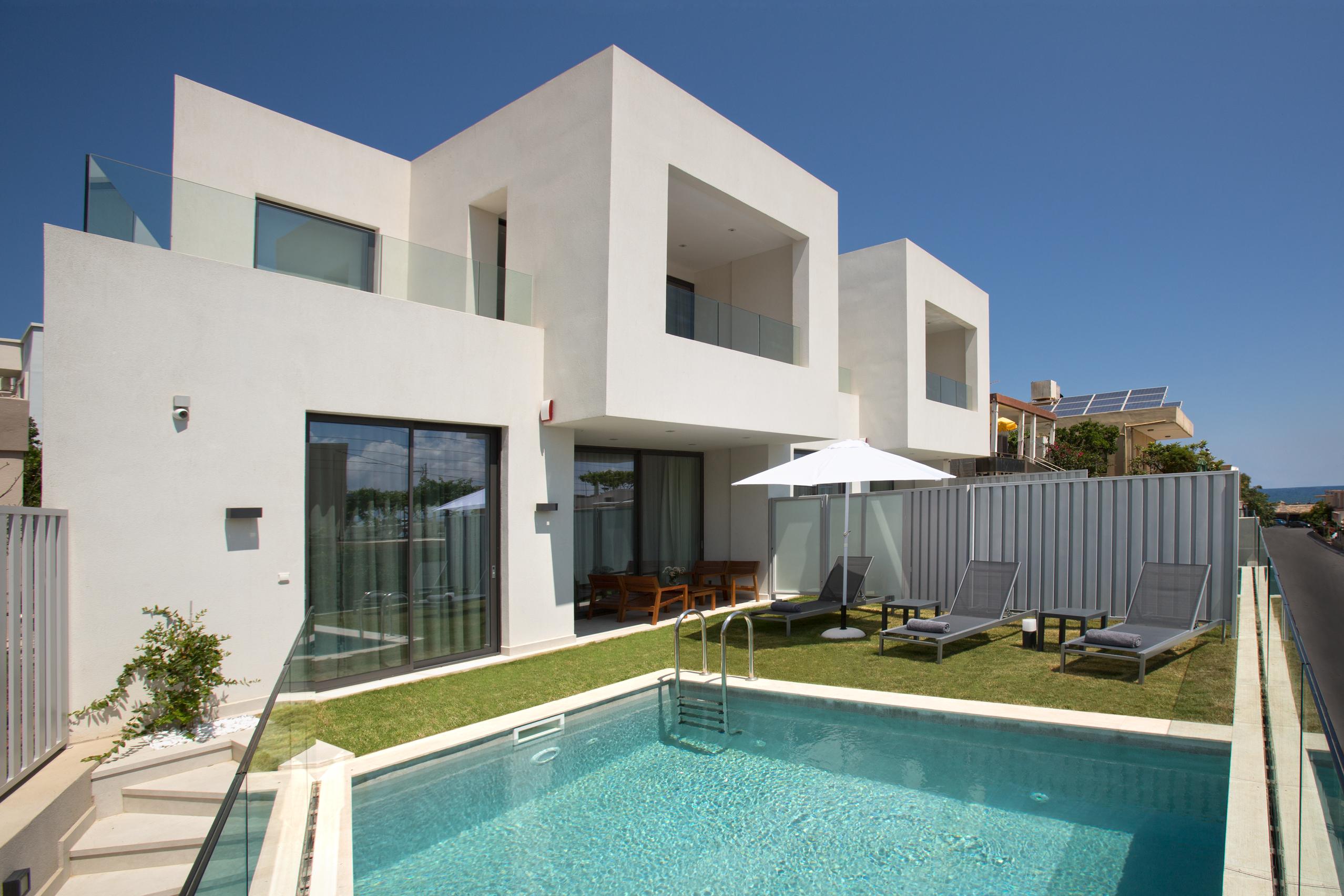 Villa Lysias Mouraki Agia Marina: Luxury 4-Bedroom Apartment with Seaview and Pool, Agia Marina
