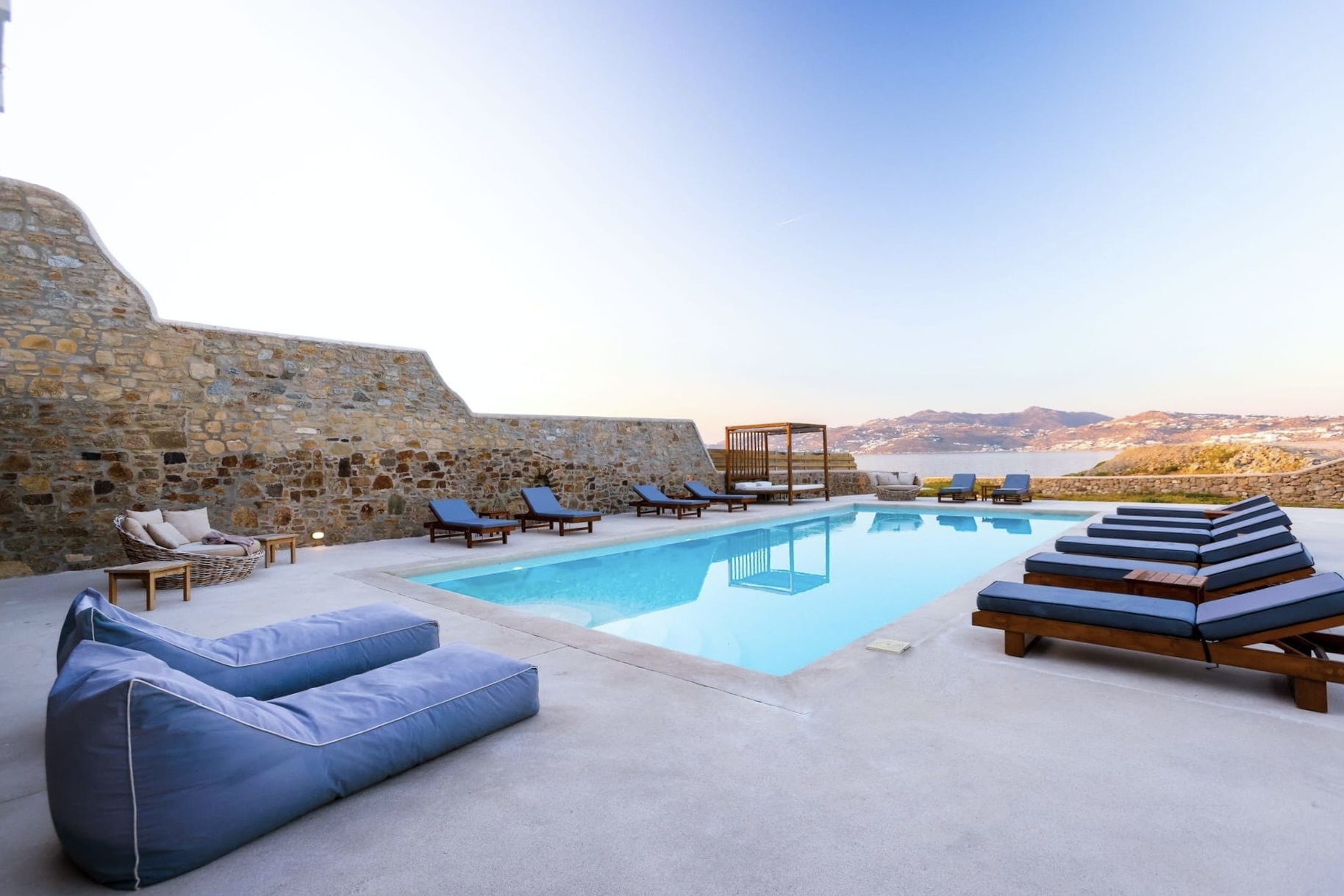 Villa Lysias Nissaki Agios Ioannis: Luxury 6-Bedroom Villa with Pool and Sea Views, Agios Ioannis