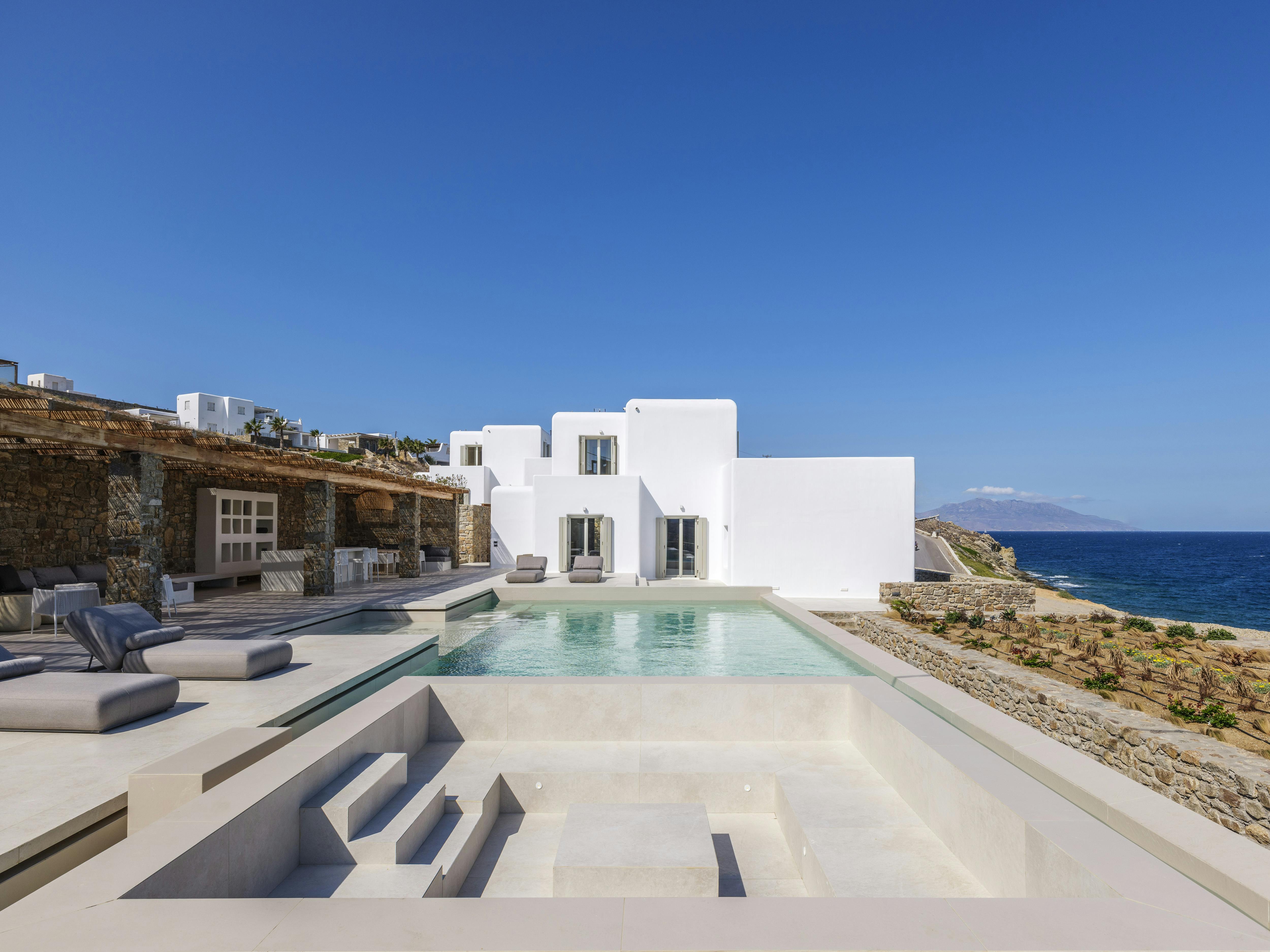 Villa Lysias Kalafatis Agios Ioannis: Luxury 7-Bedroom Villa with Seaview and Pool, Agios Ioannis