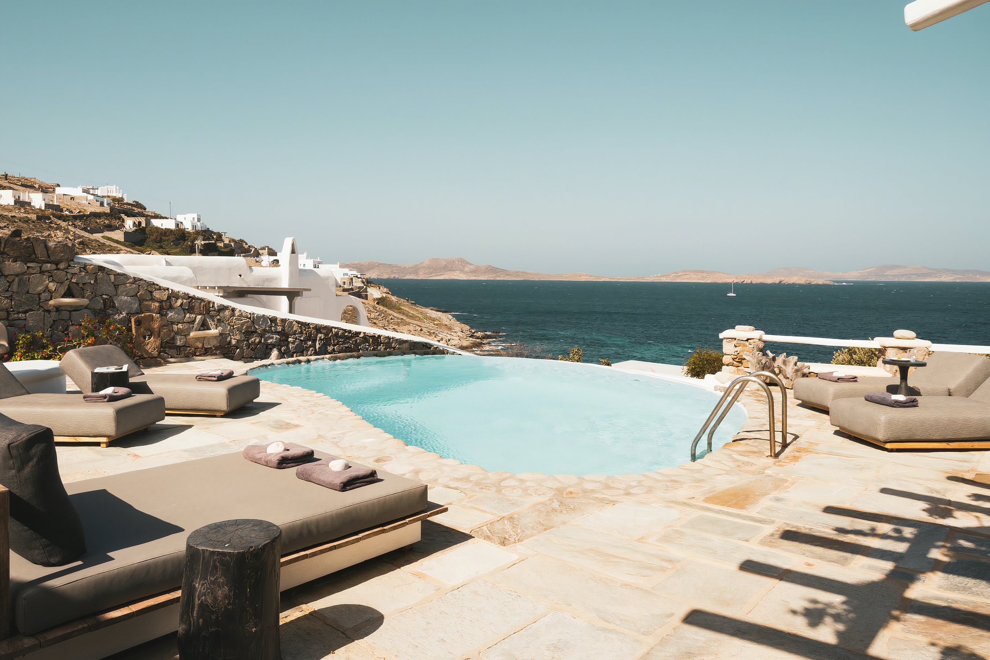 Villa Lefki Keras Agios Ioannis: Luxury 4-Bedroom Apartment with Infinity Pool, Mykonos