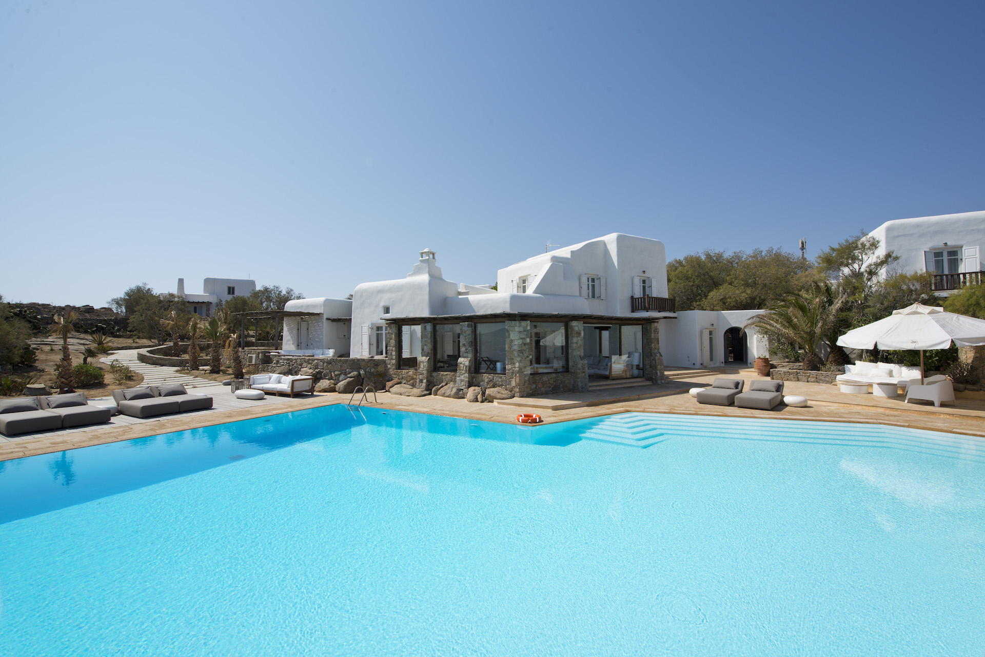 Villa Lysias Choulakia Agios Ioannis: Luxury 6-Bedroom Apartment with Seaview and Pool, Agios Ioannis