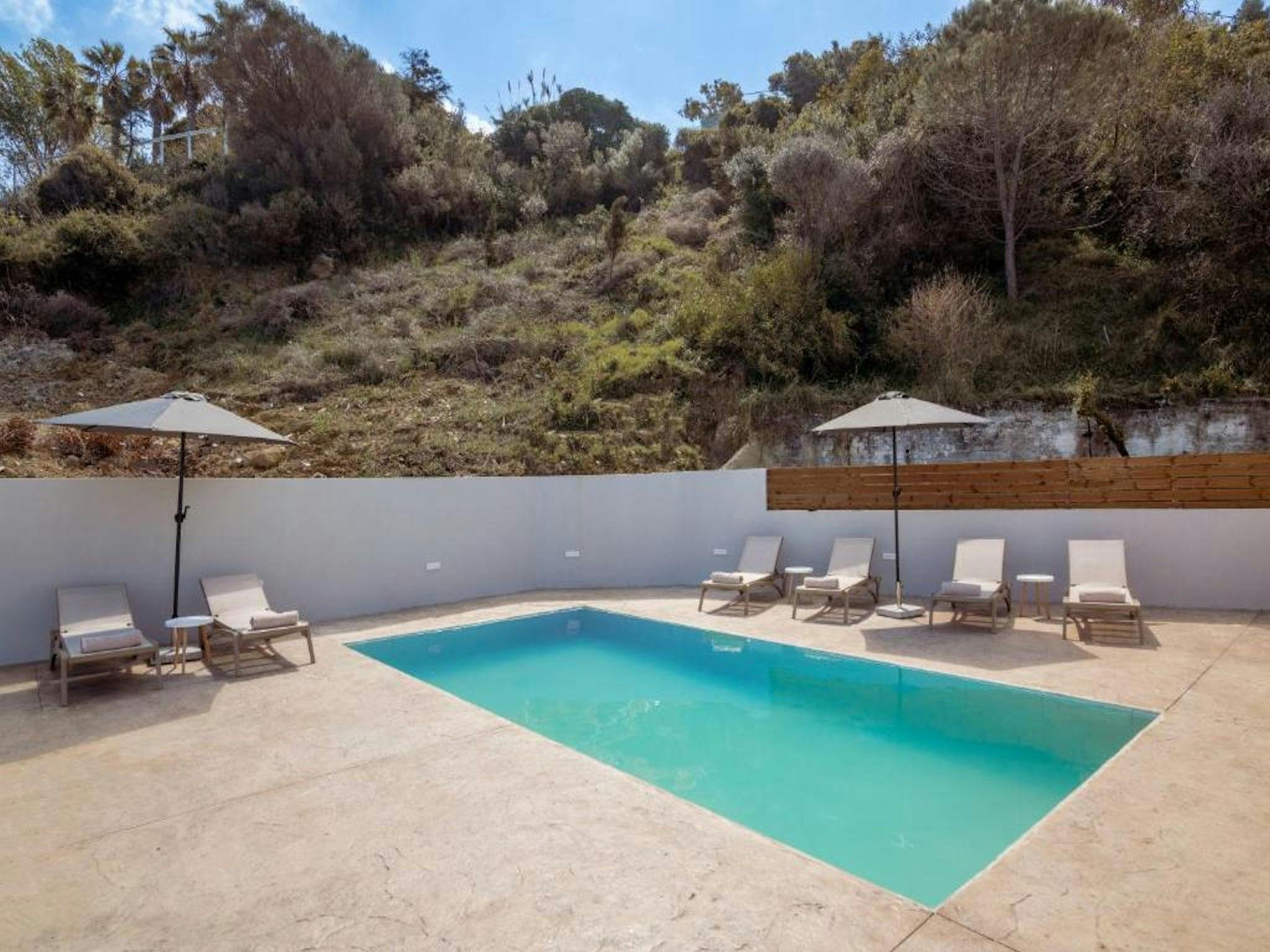 Villa Kyanos Bochali Argassi: Luxury 3-Bedroom Villa with Pool and Sea Views, Argassi