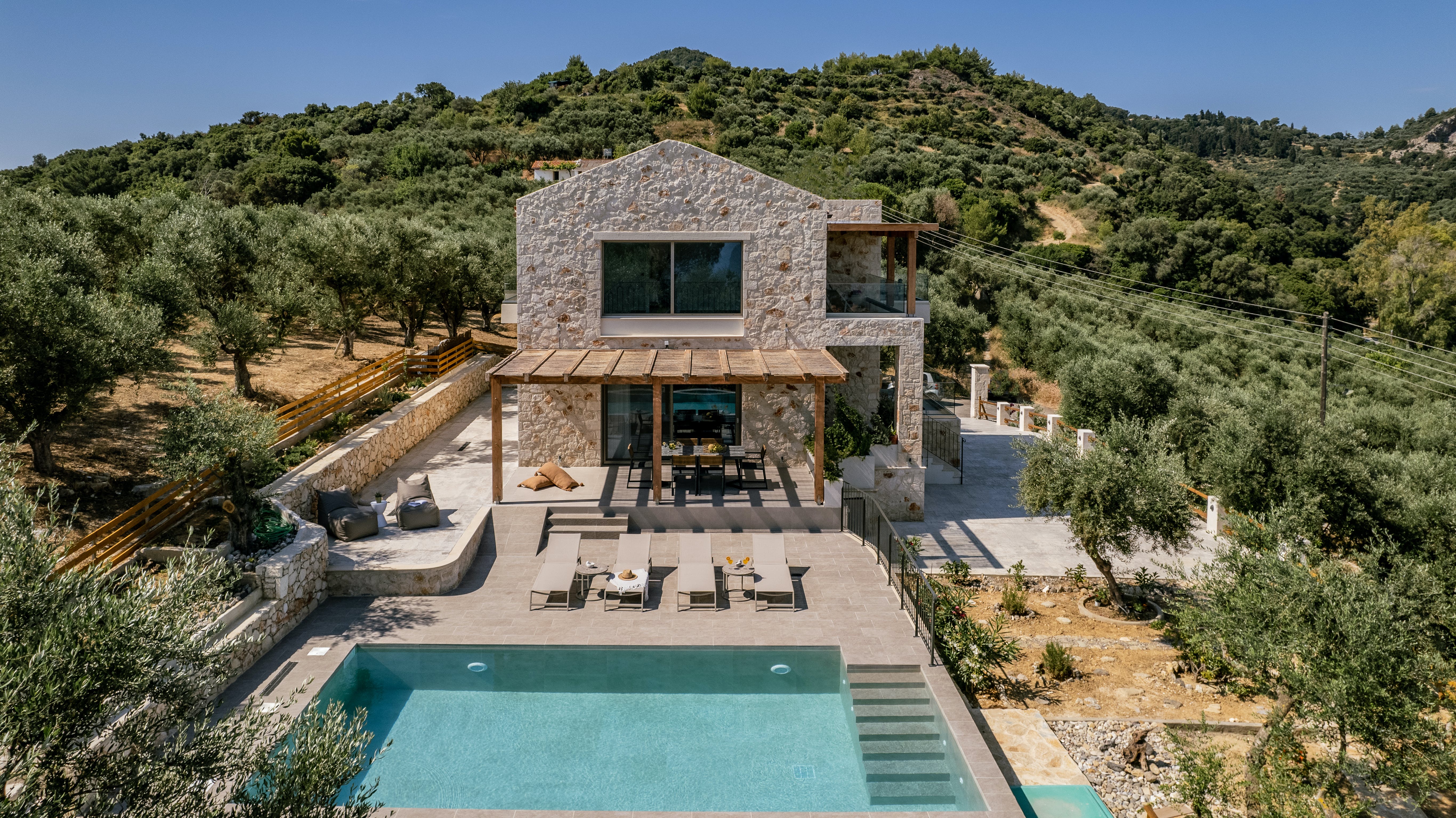 Villa Zephyros Planos Argassi: Luxury 3-Bedroom Villa with Pool and Seaview, Argassi Zakynthos