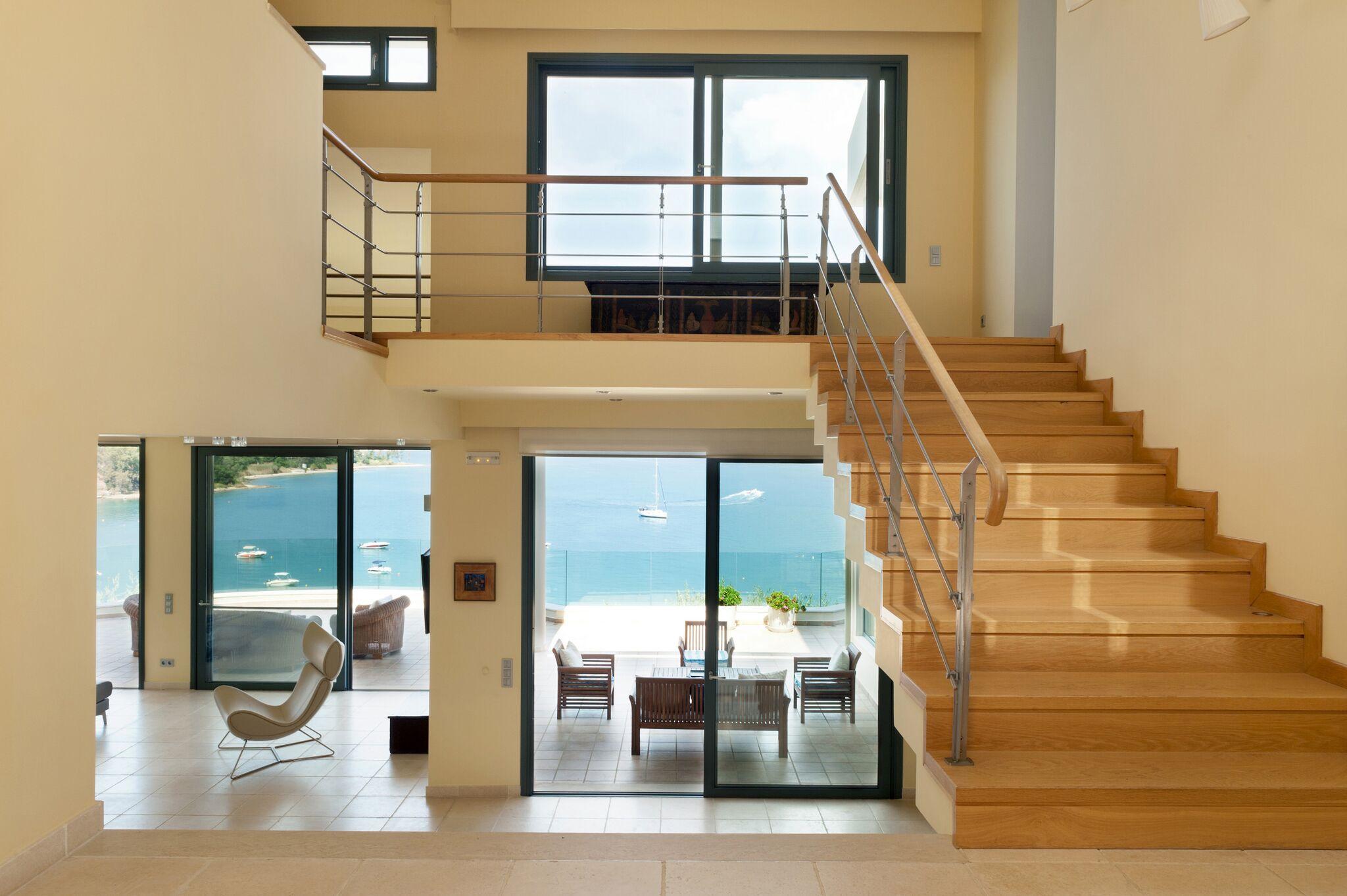 Villa Ostria Ropa Barbati: Luxury 5-Bedroom Apartment with Infinity Pool and Seaview, Barbati