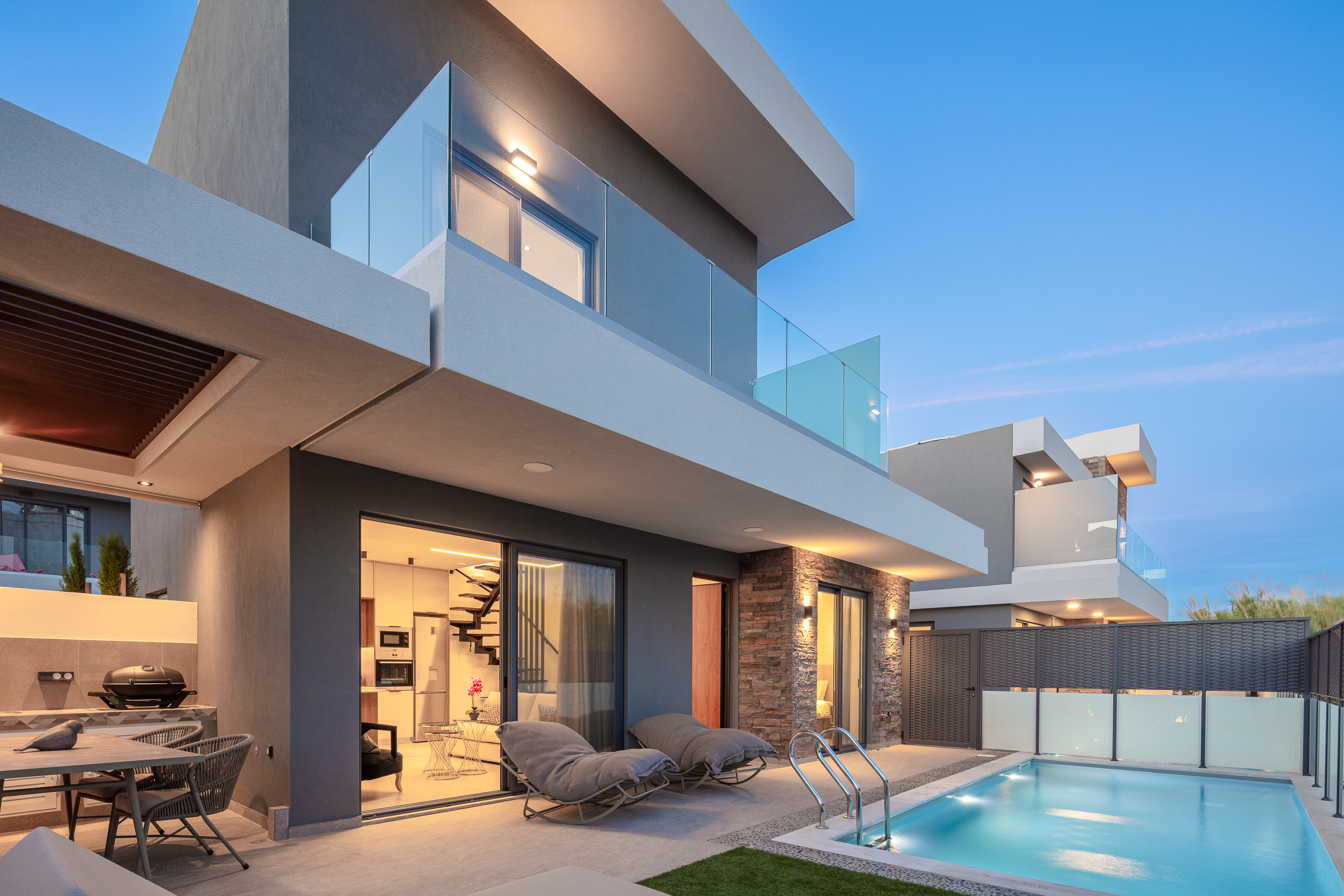 Villa Ostria Marathi Chania Region: Spacious 5-Bedroom Apartment with Sea Views, Chania