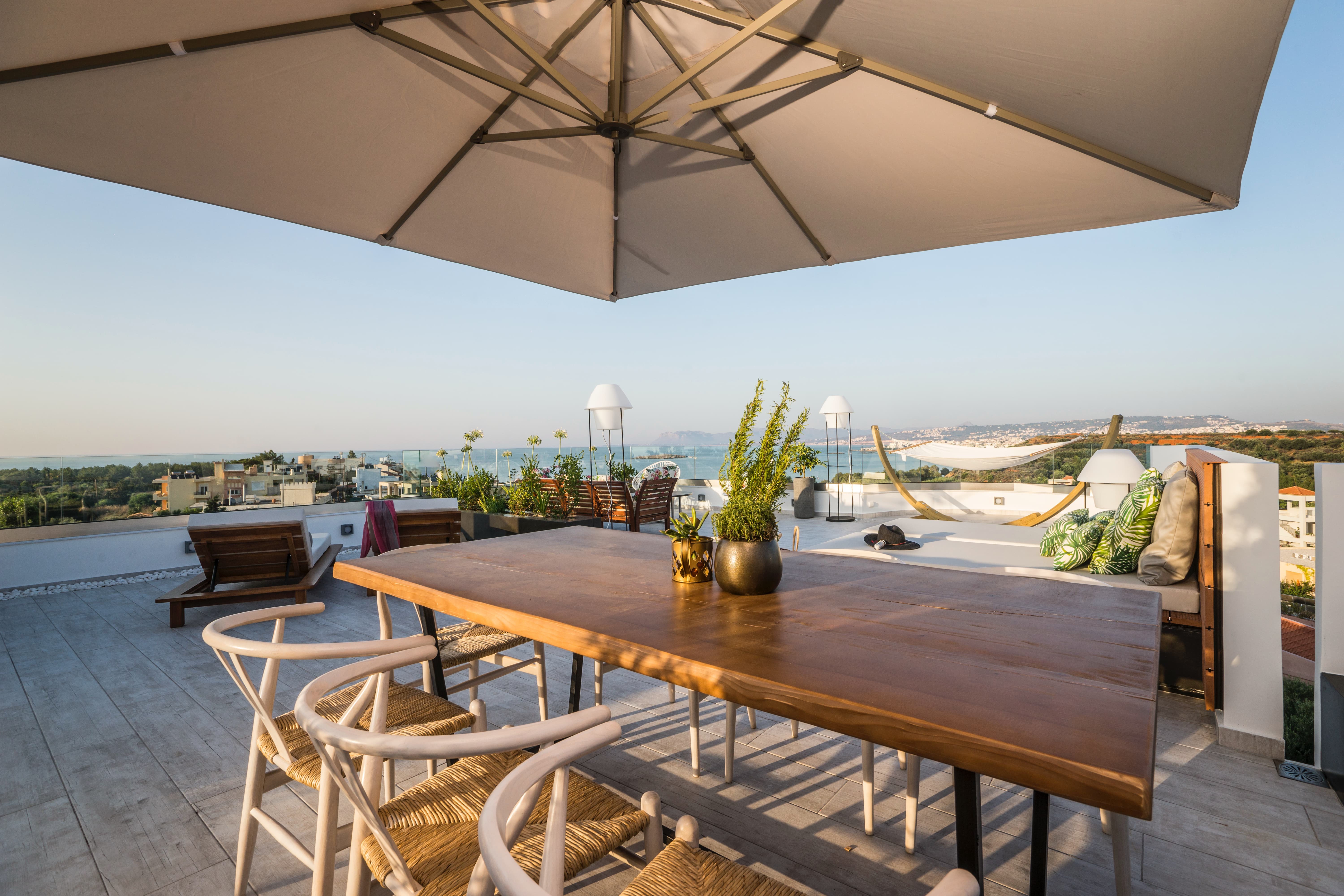 Villa Boreas Topanas Chania: Luxury 3-Bedroom Apartment with Seaviews and Pool, Chania