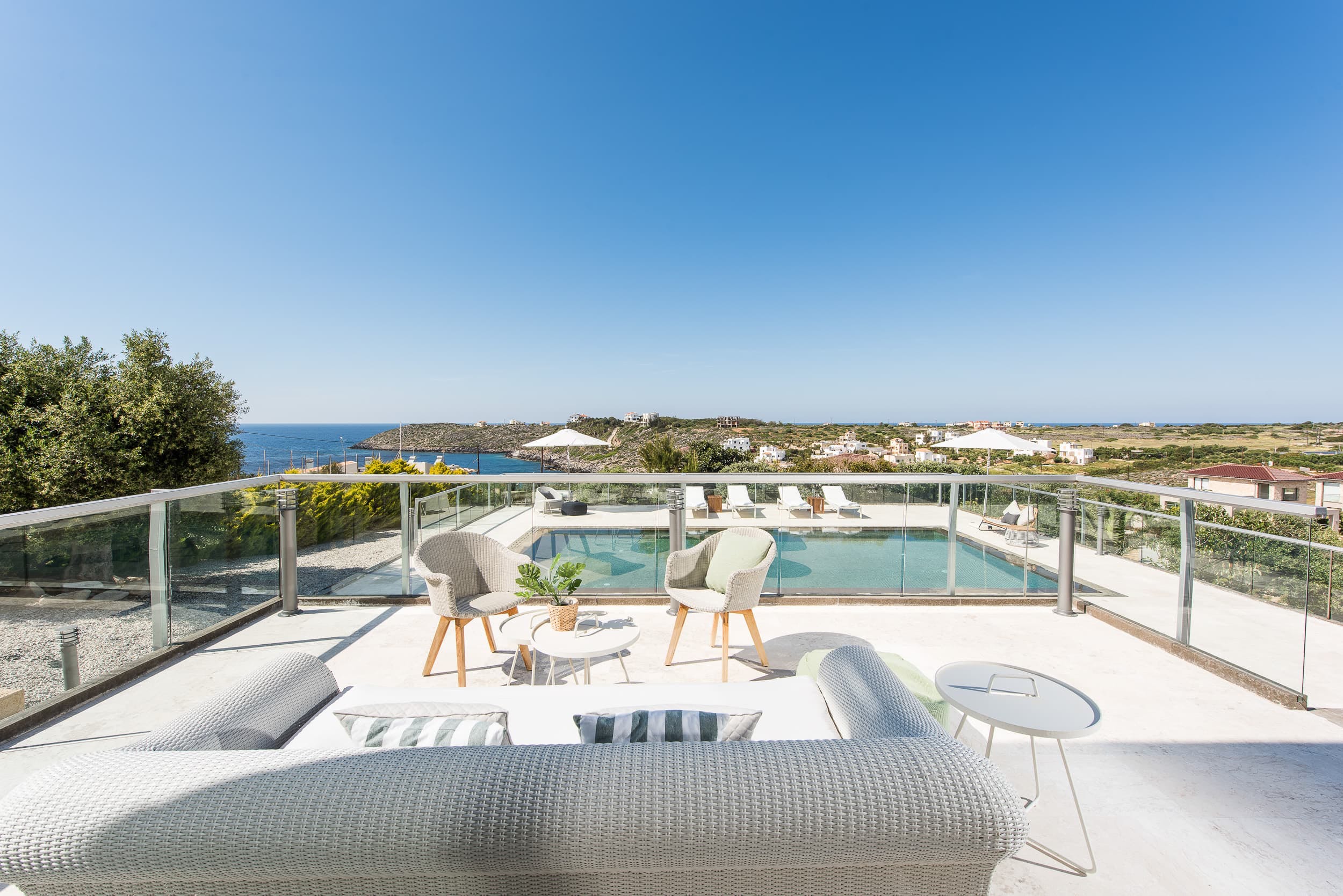 Villa Lefkos Lissos Chorafakia: Luxury 4-Bedroom Villa with Sea Views and Pool, Crete