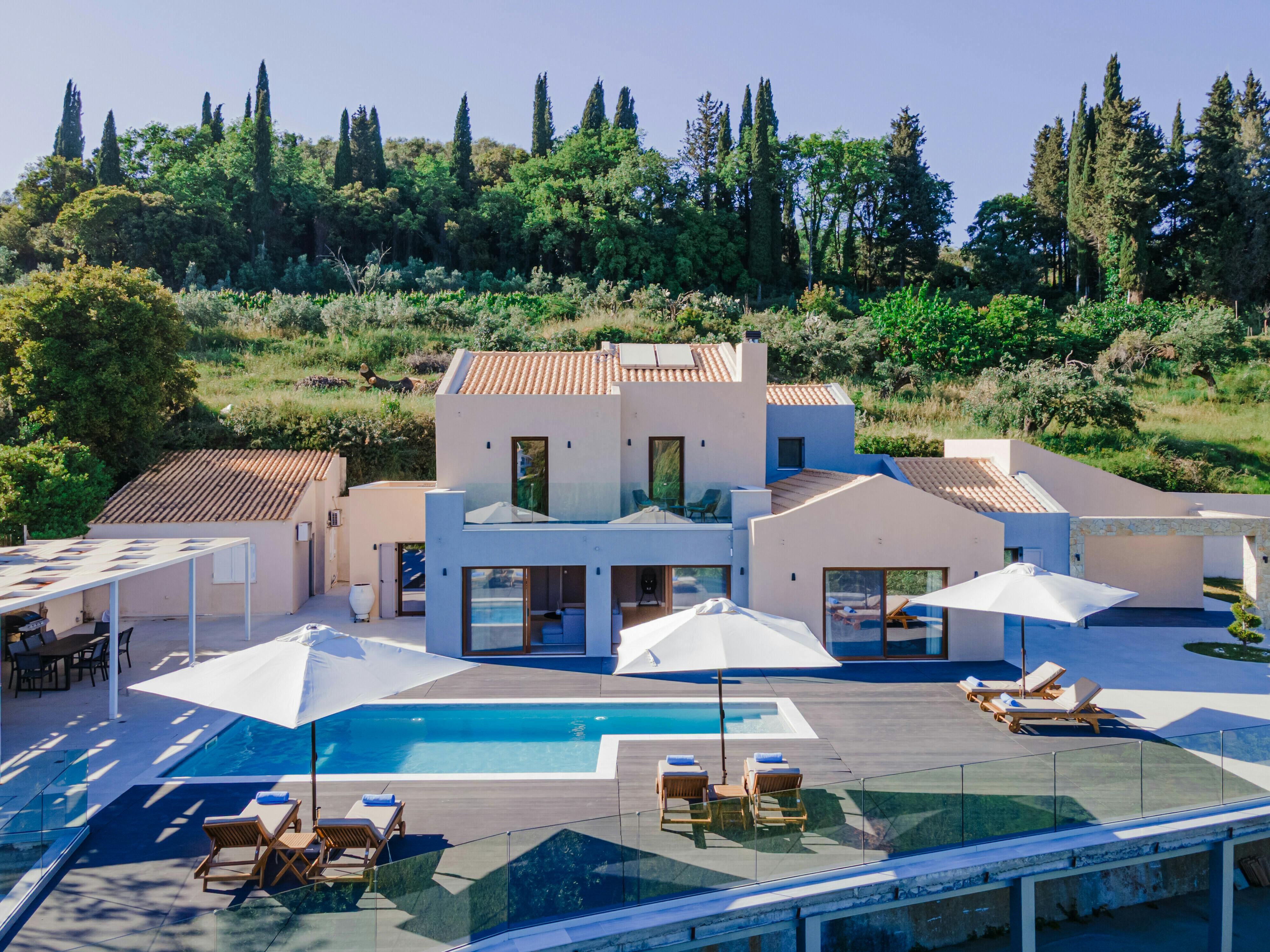 Villa Ostria Perama Corfu: Luxury 4-Bedroom Villa with Pool and Beach Access, Corfu