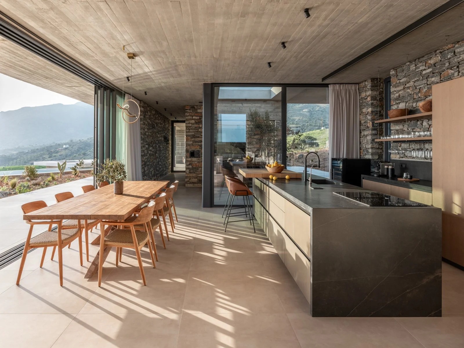 Villa Lefki Agia Pelagia Crete: Luxury Villa with Infinity Pool and Sea Views, Crete