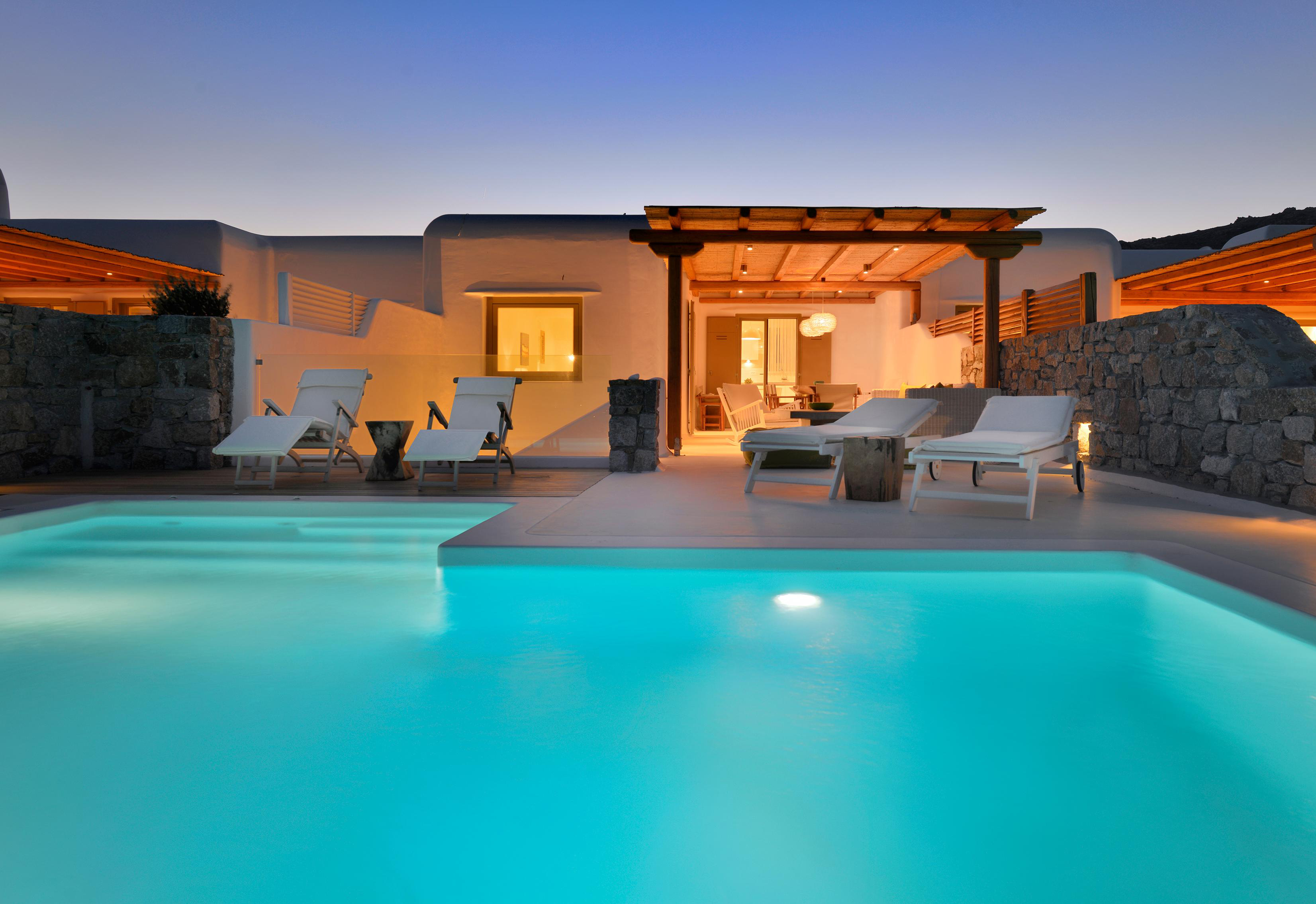 Villa Lefkos Koroni Elia: Luxury 2-Bedroom Apartment with Pool and Seaview, Elia Mykonos