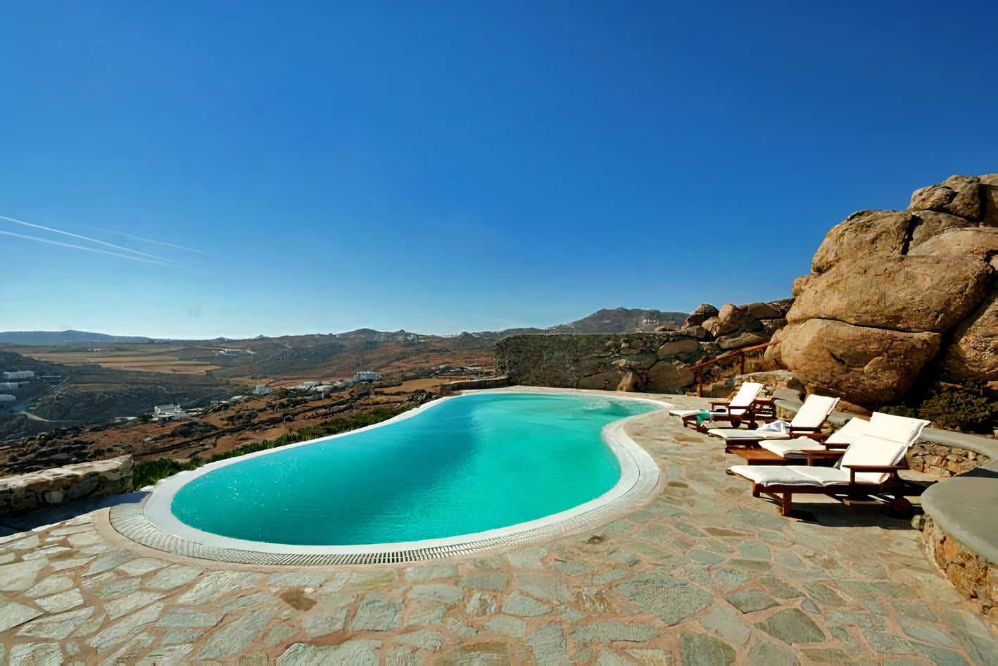 Villa Lefki Koroni Elia: Spacious 5-Bedroom Apartment with Infinity Pool and Seaview, Elia