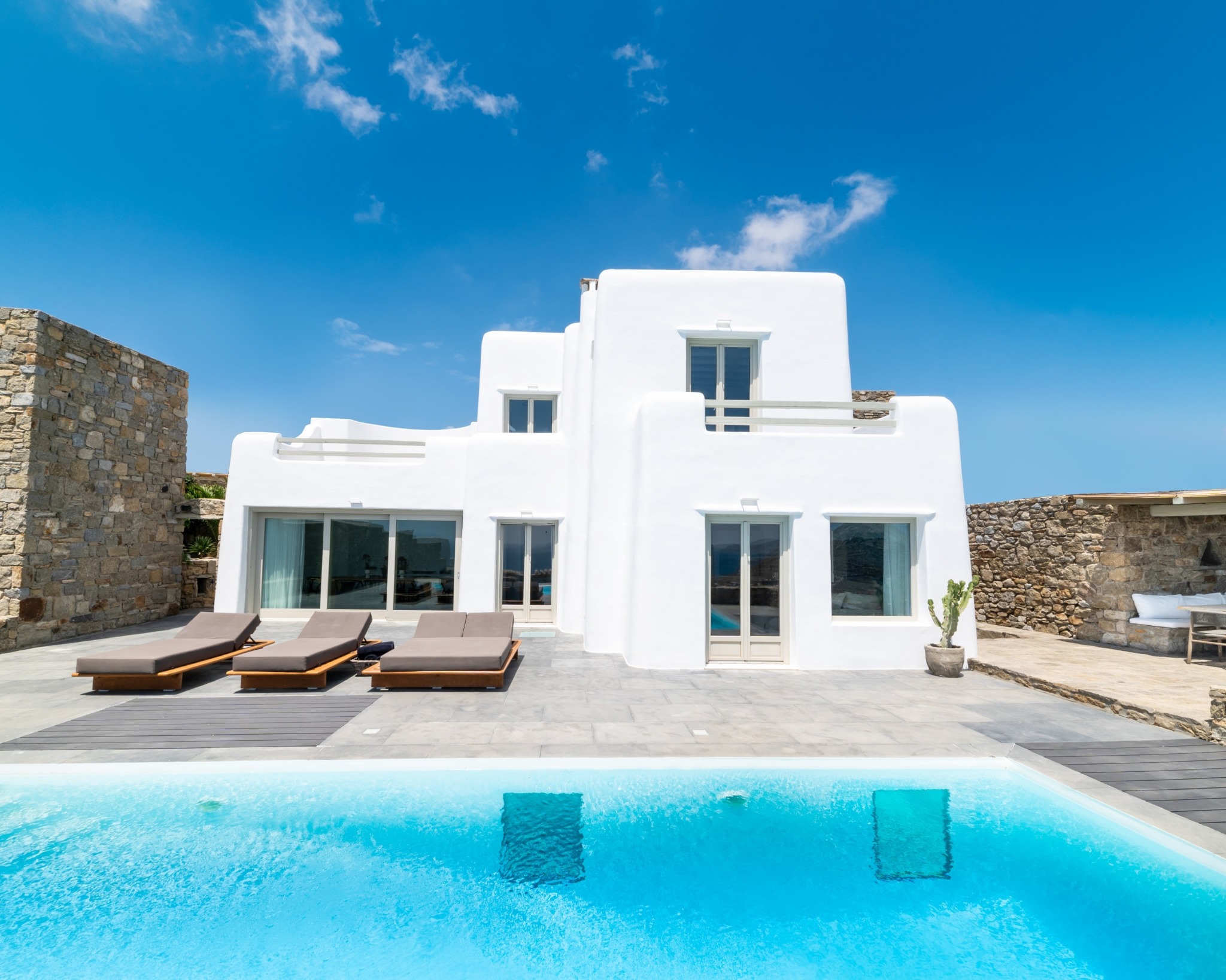 Villa Auge Koundouros Kalafati: Spacious 8-Bedroom Apartment with Pool and Seaviews, Mykonos