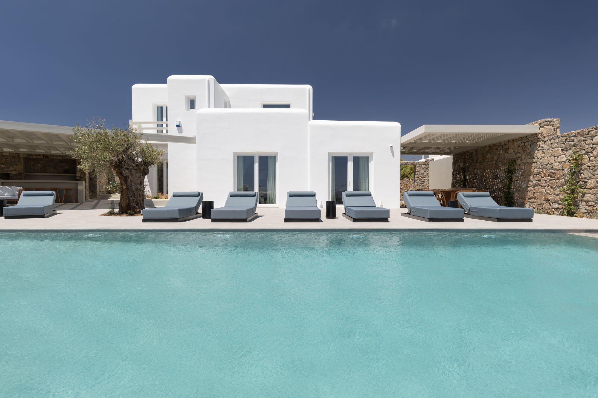 Villa Chrysos Koundouros Kalafati: 7-Bedroom Luxury Villa with Infinity Pool and Sea Views, Kalafati, Mykonos