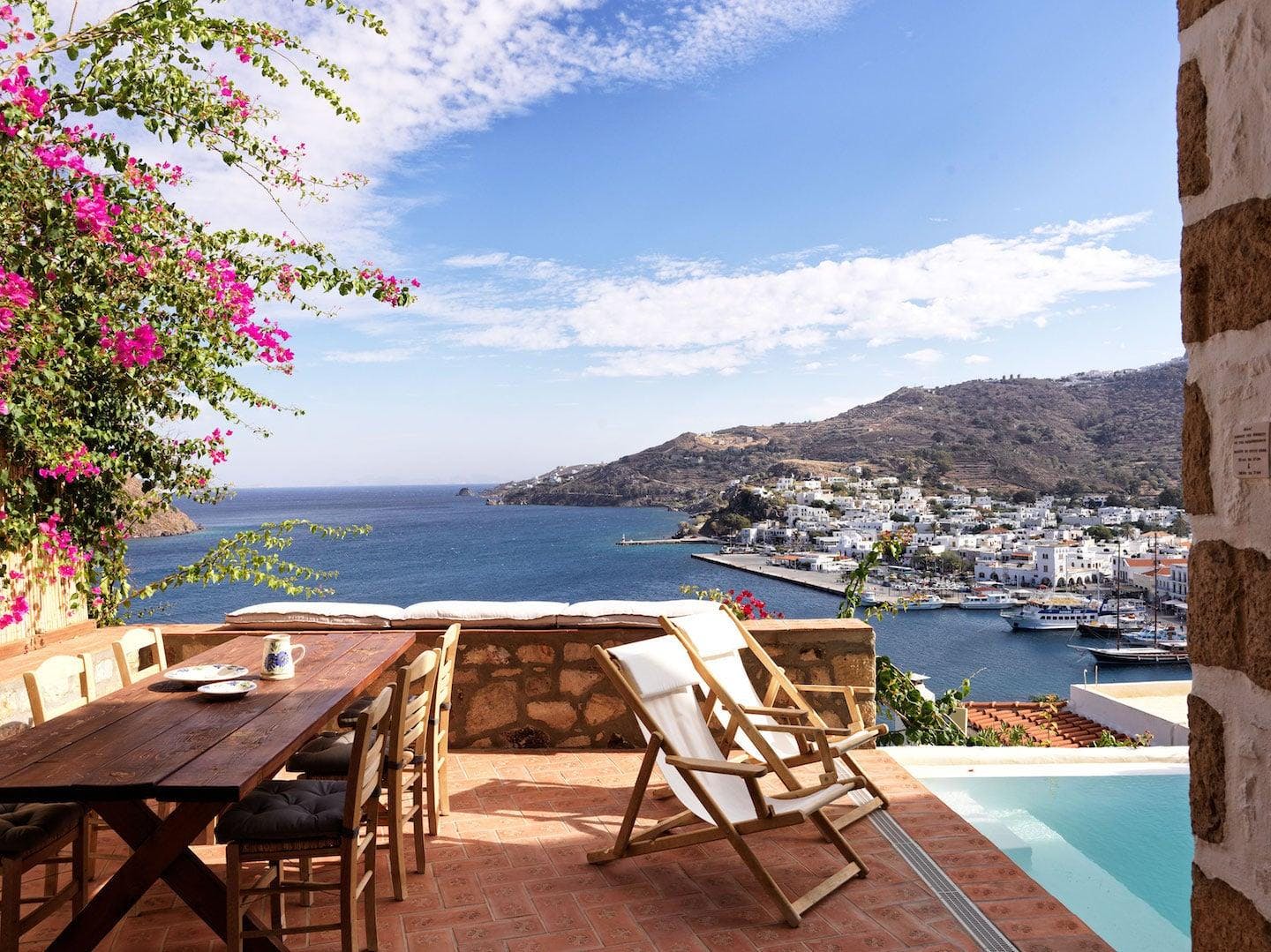 Villa Lefkos Tholaria Patmos: Luxury 3-Bedroom Apartment with Seaview and Pool, Patmos