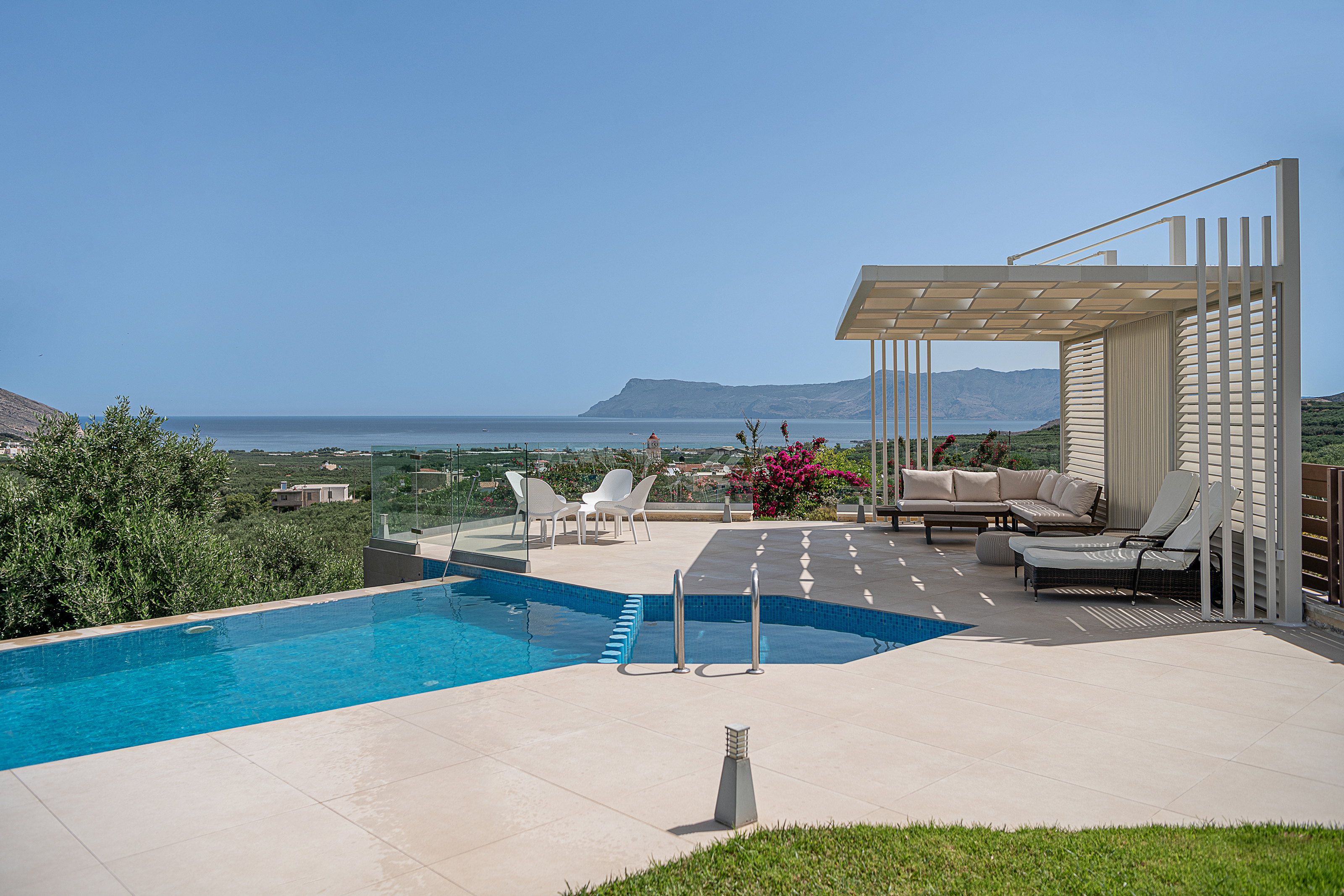 Villa Auge Falasarna Kissamos: Elegant 4-Bedroom Villa with Stunning Sea Views, Kissamos