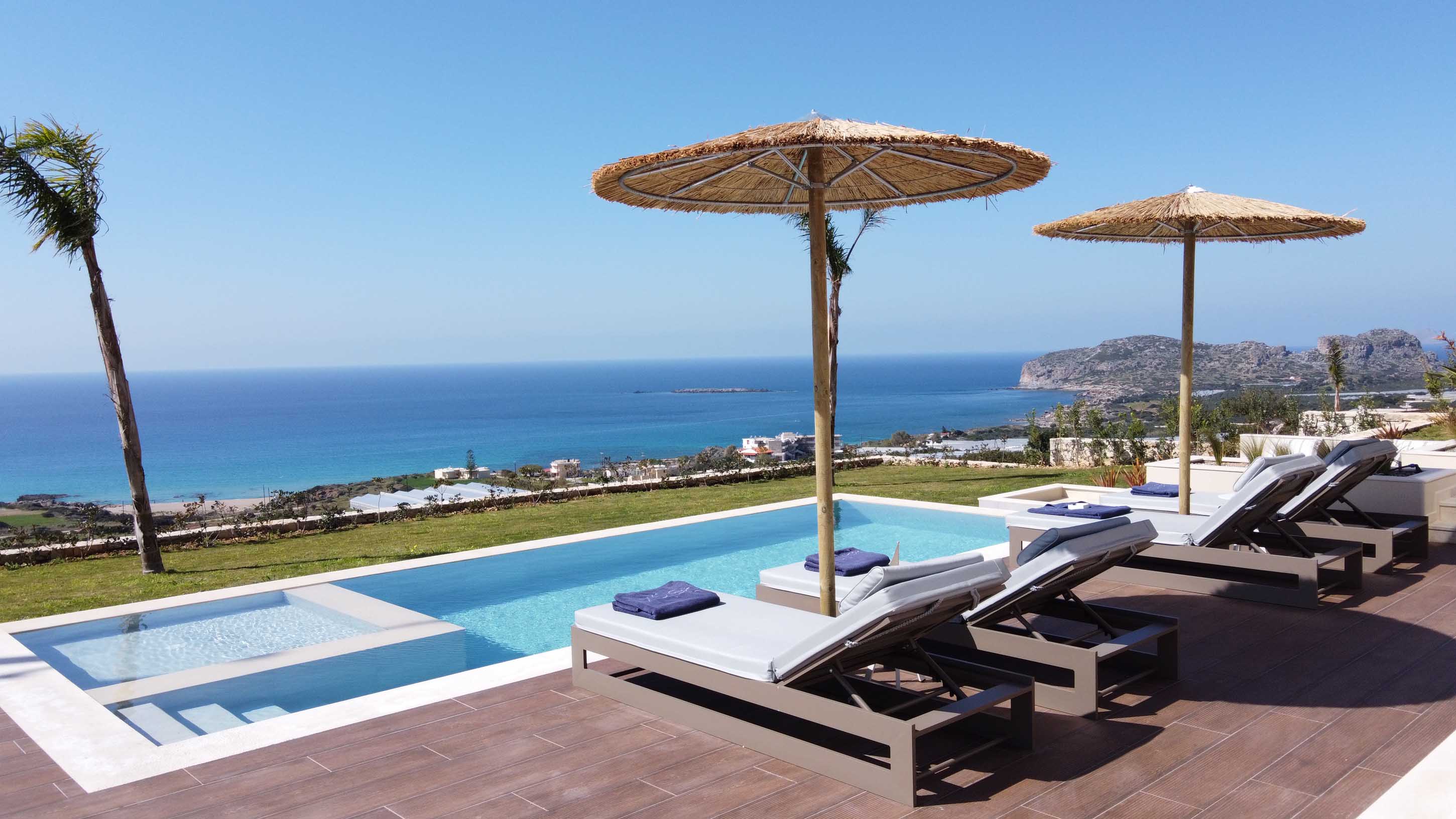 Villa Kaikias Agia Marina Kissamos: Stylish 3-Bedroom Apartment with Sea View and Pool, Kissamos