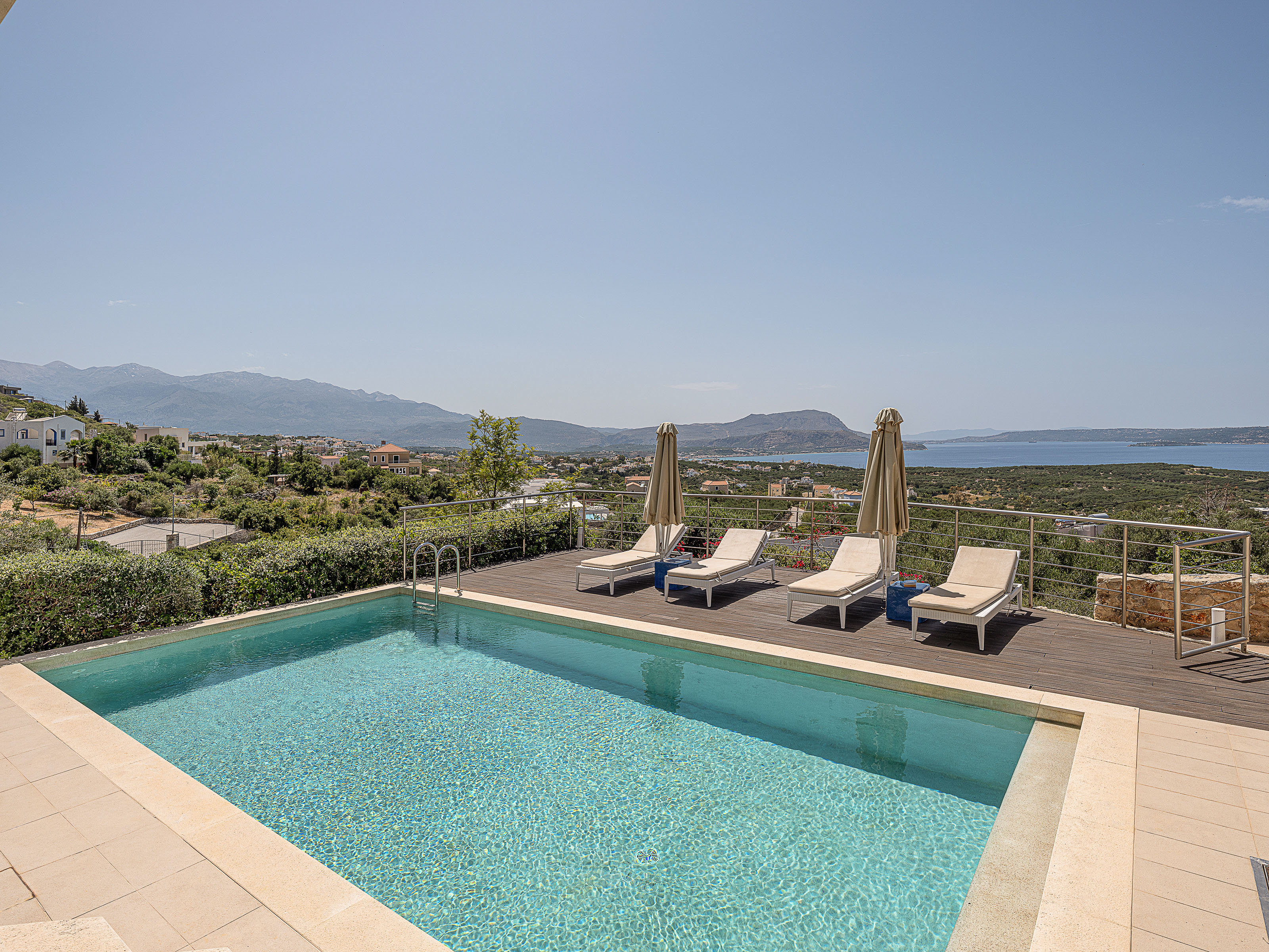 Villa Gregos Kolimbari Kokkino Chorio: Luxury 7-Bedroom Apartment with Sea View and Pool, Kokkino Chorio