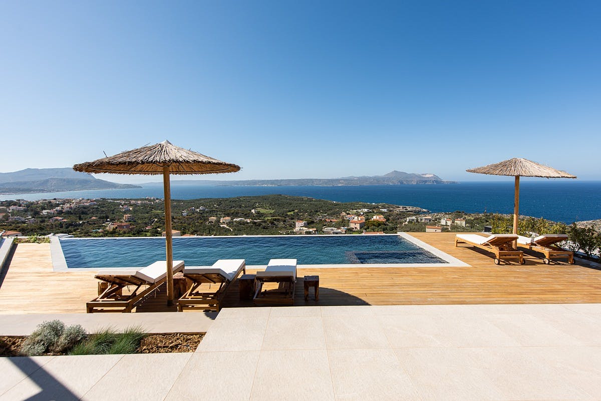 Villa Lysias Kalyves Kokkino Chorio: Luxury 3-Bedroom Apartment with Sea View and Pool, Kokkino Chorio