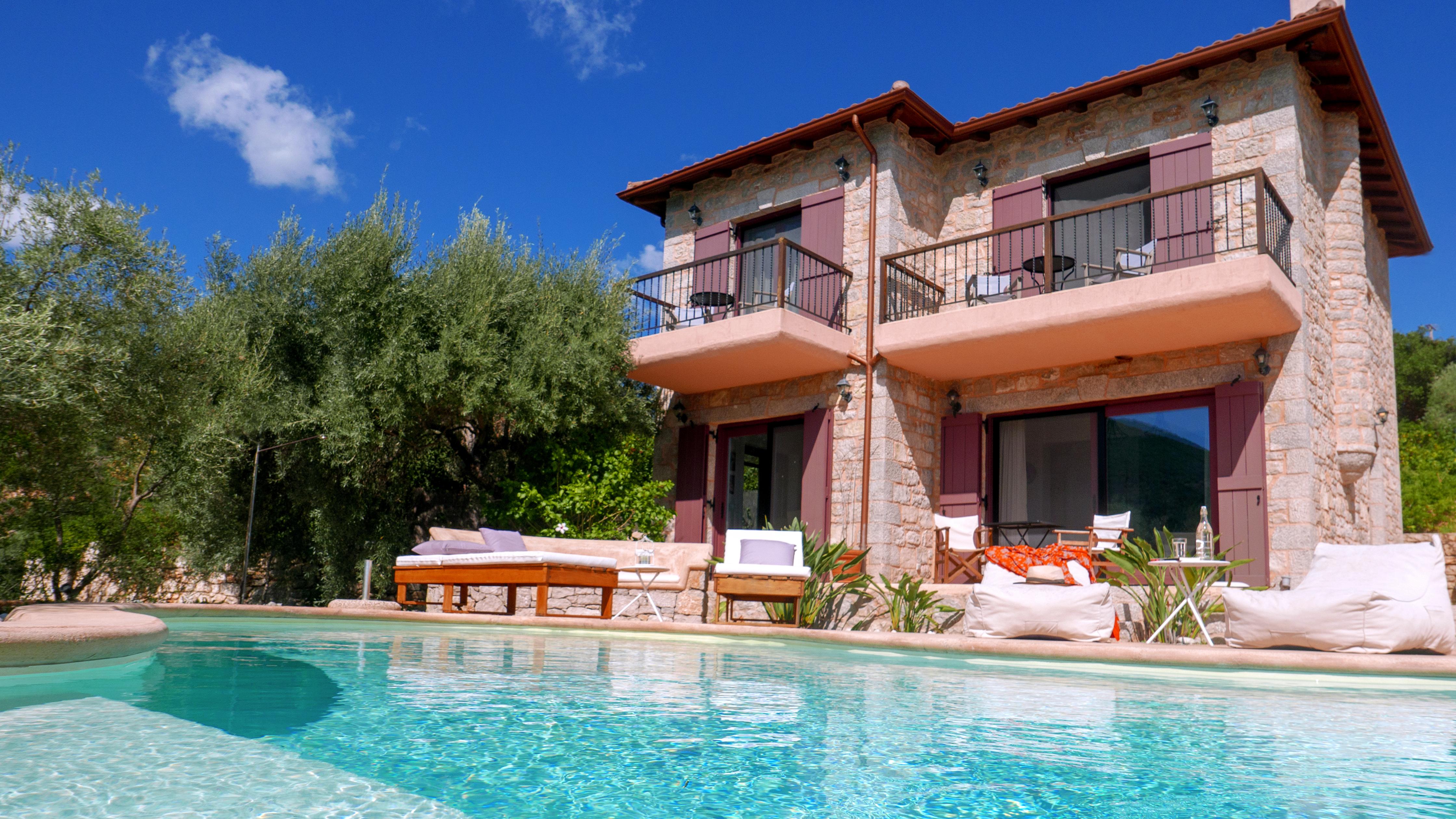 Villa Galazio Agios Petros Lefkada: Luxury 3-Bedroom Apartment with Seaview and Pool, Lefkada