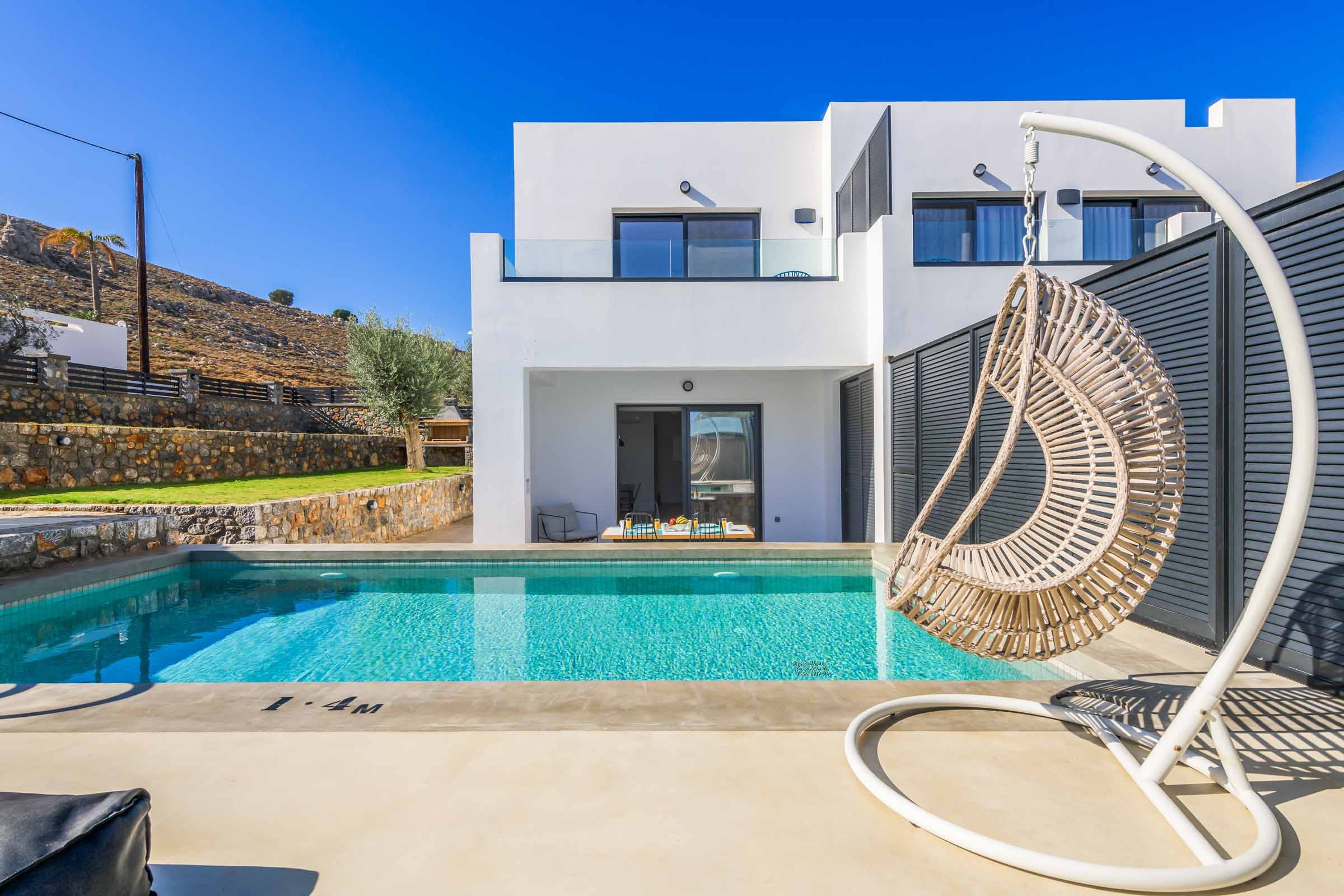 Villa Kaikias Vroulia Lindos: Stylish 2-Bedroom Apartment with Sea Views and Pool, Lindos