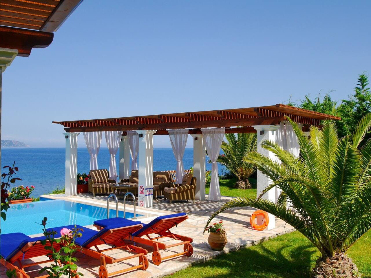 Villa Lysias Kaminakia Livathos-737944: Chic 3-Bedroom Apartment with Infinity Pool, Kefallonia