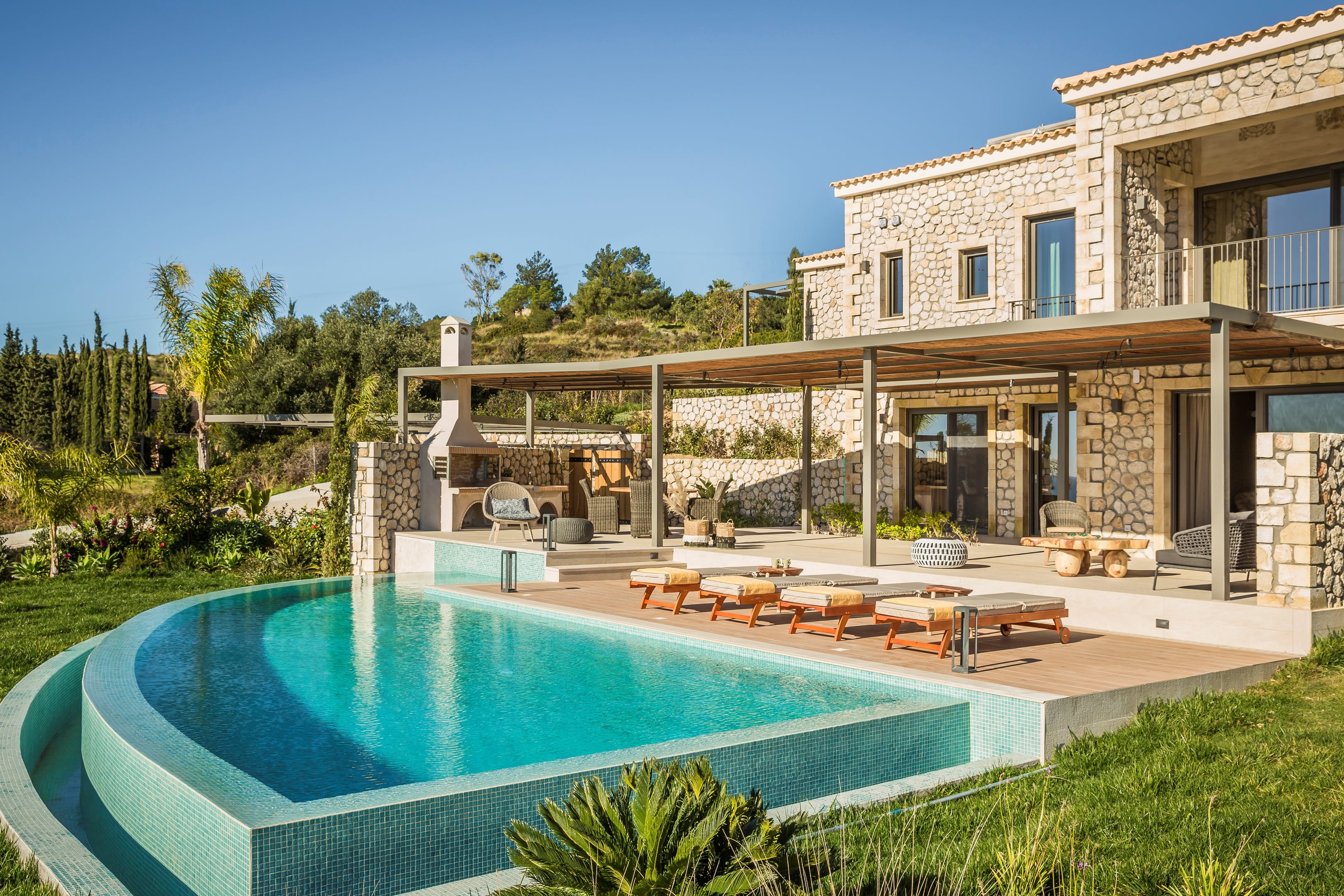 Villa Zephyros Kambos Livathos: Luxury 7-Bedroom Villa with Infinity Pool and Sea Views, Kefallonia