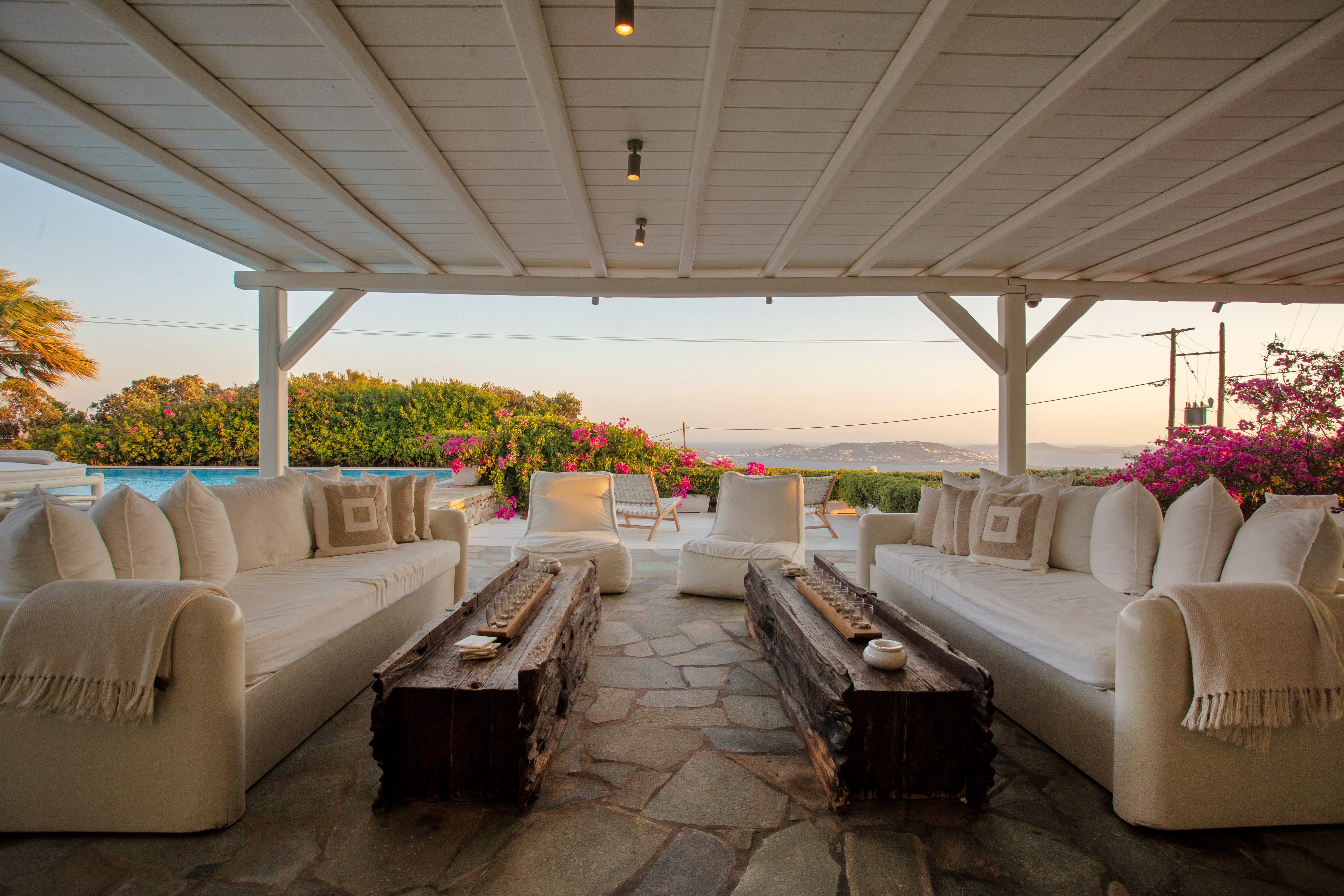 Villa Chrysos Alefkandra Mykonos Town: Luxury 7-Bedroom Villa with Seaview and Pool, Mykonos Town