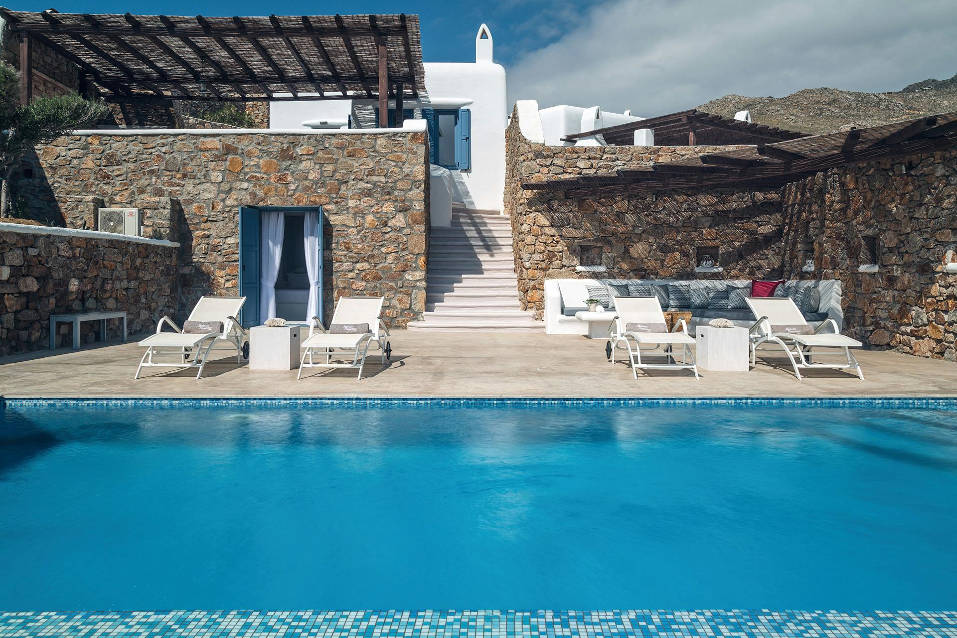 Villa Kaikias Fokos Mykonos: Luxury 2-Bedroom Villa with Sea Views and Pool, Mykonos