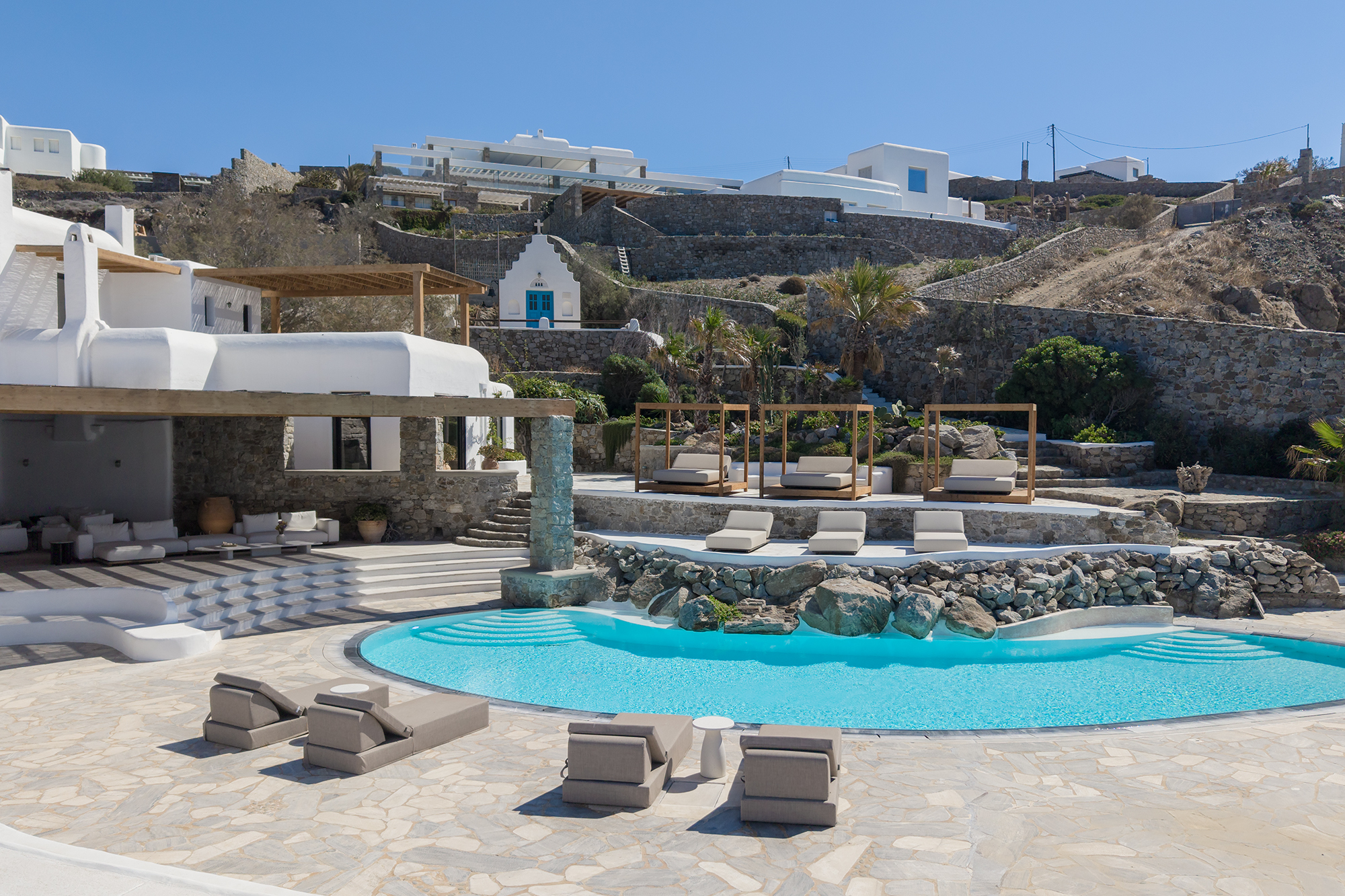 Villa Lysias Agios Lazaros Mykonos: Spacious 8-Bedroom Villa with Infinity Pool and Sea Views, Mykonos