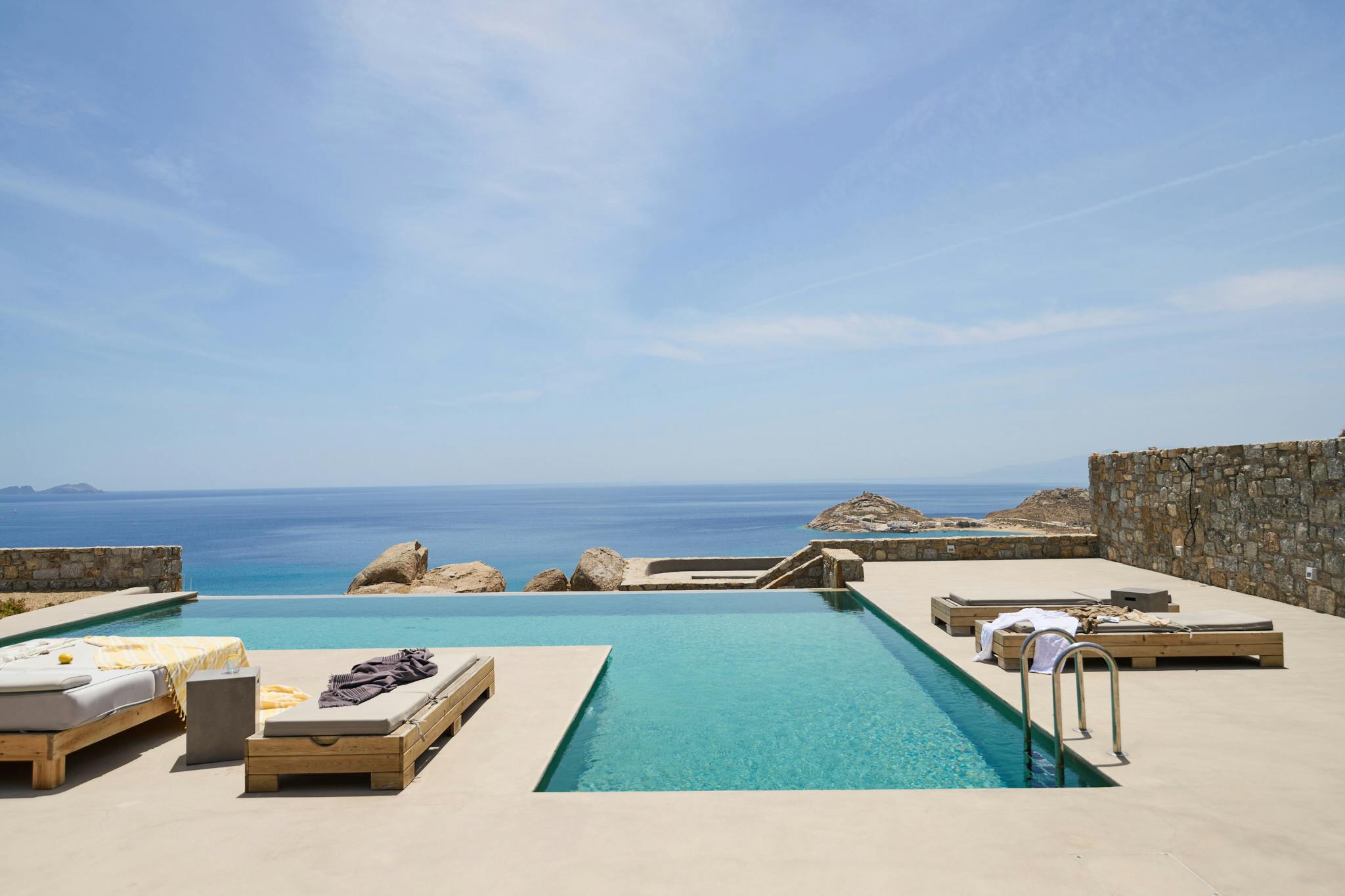 Villa Lefki Agios Lazaros Mykonos: Elegant 4-Bedroom Villa with Seaview and Pool, Mykonos