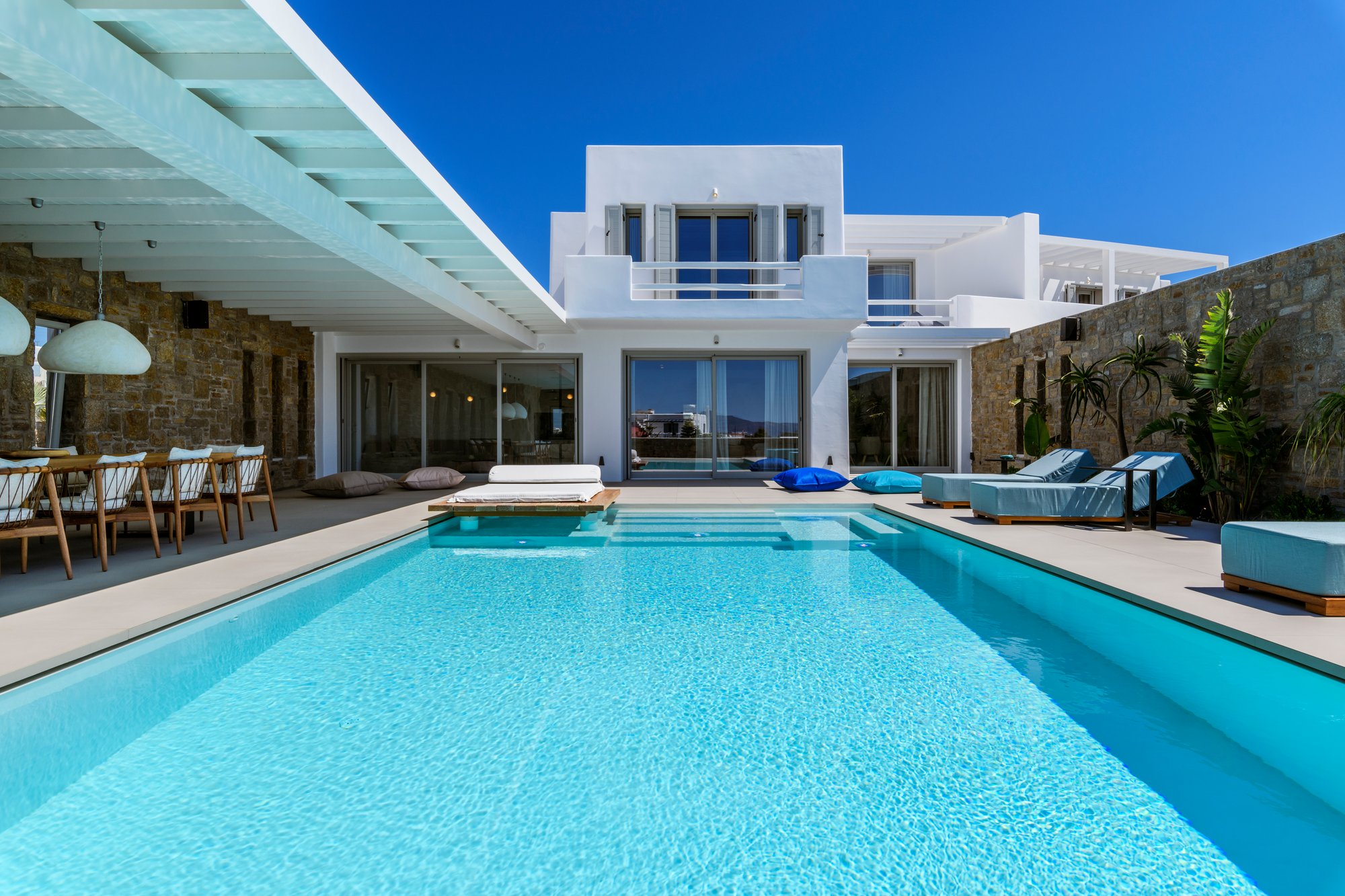 Villa Boreas Agios Ioannis Mykonos: Elegant 17-Bedroom Luxury Villa with Pool and Hot Tub, Mykonos