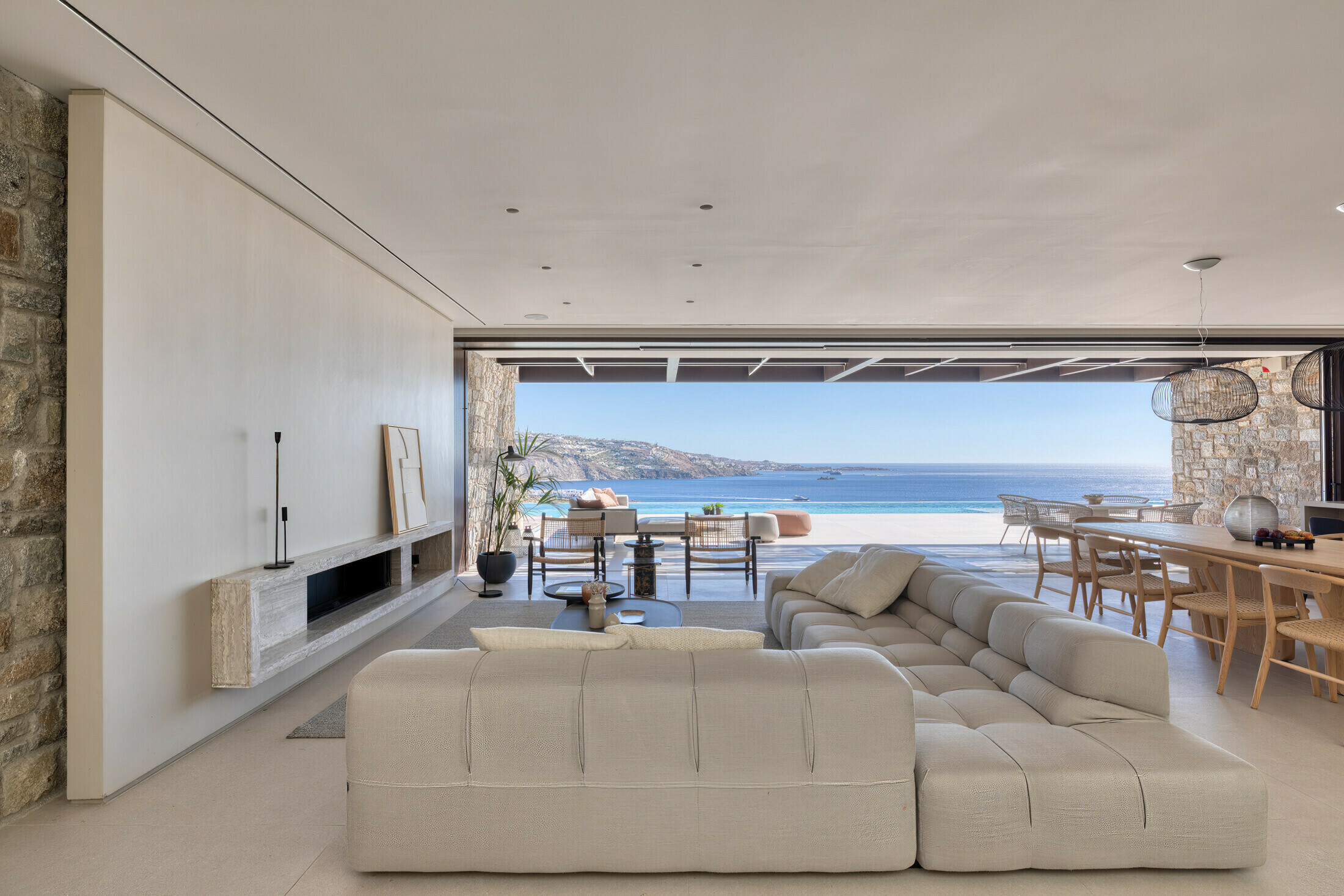 Villa Kyanos Agios Stefanos Mykonos: Elegant 5-Bedroom Luxury Villa with Infinity Pool, Mykonos